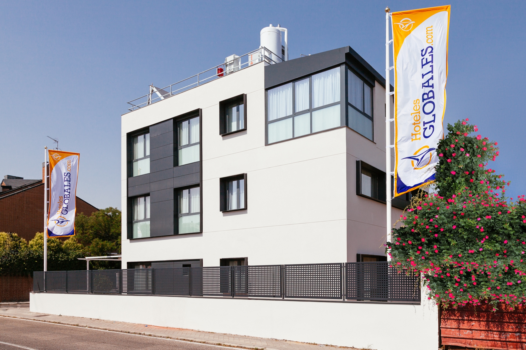 Globales Acis & Galatea Hotel