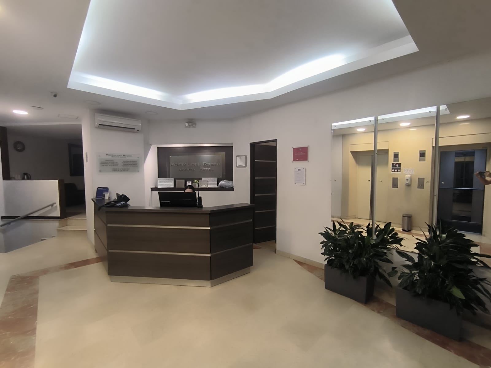 Foto de Portal del Rodeo ApartaHotel - Arkadia Mall