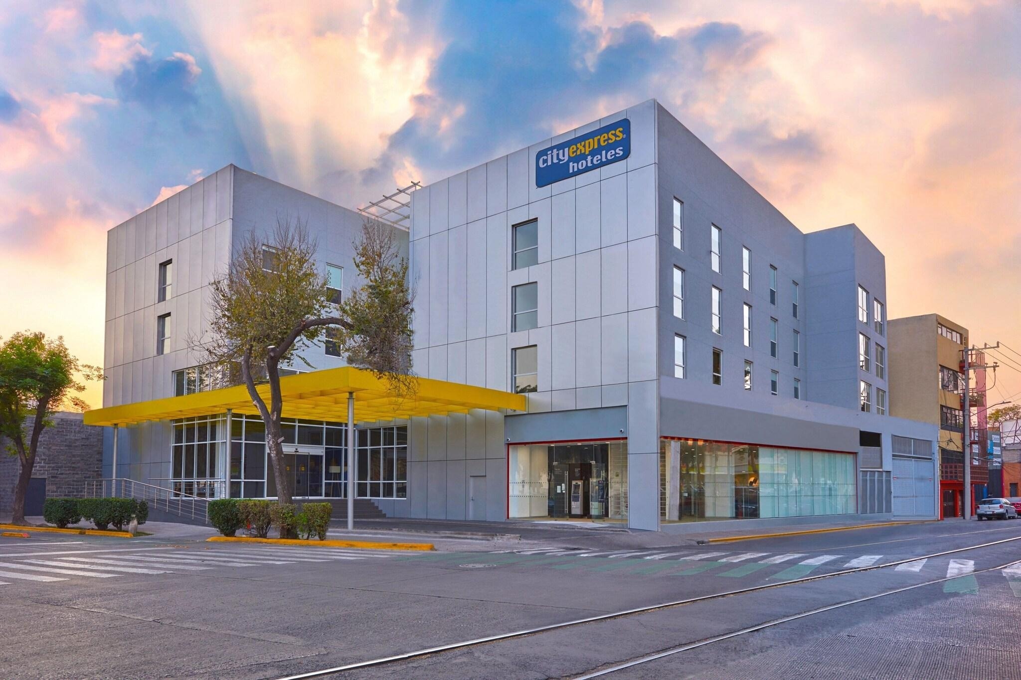 Foto de City Express by Marriott Ciudad de México La Villa