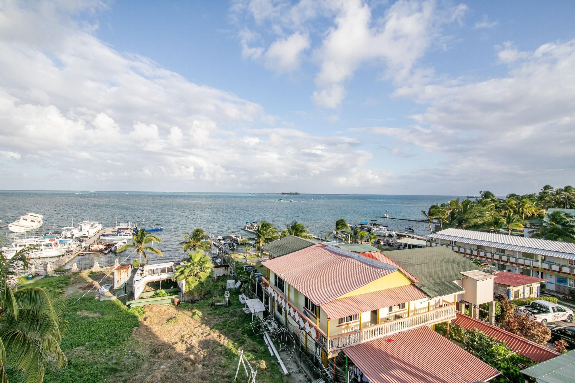 Foto de Caribbean Corals Hotel