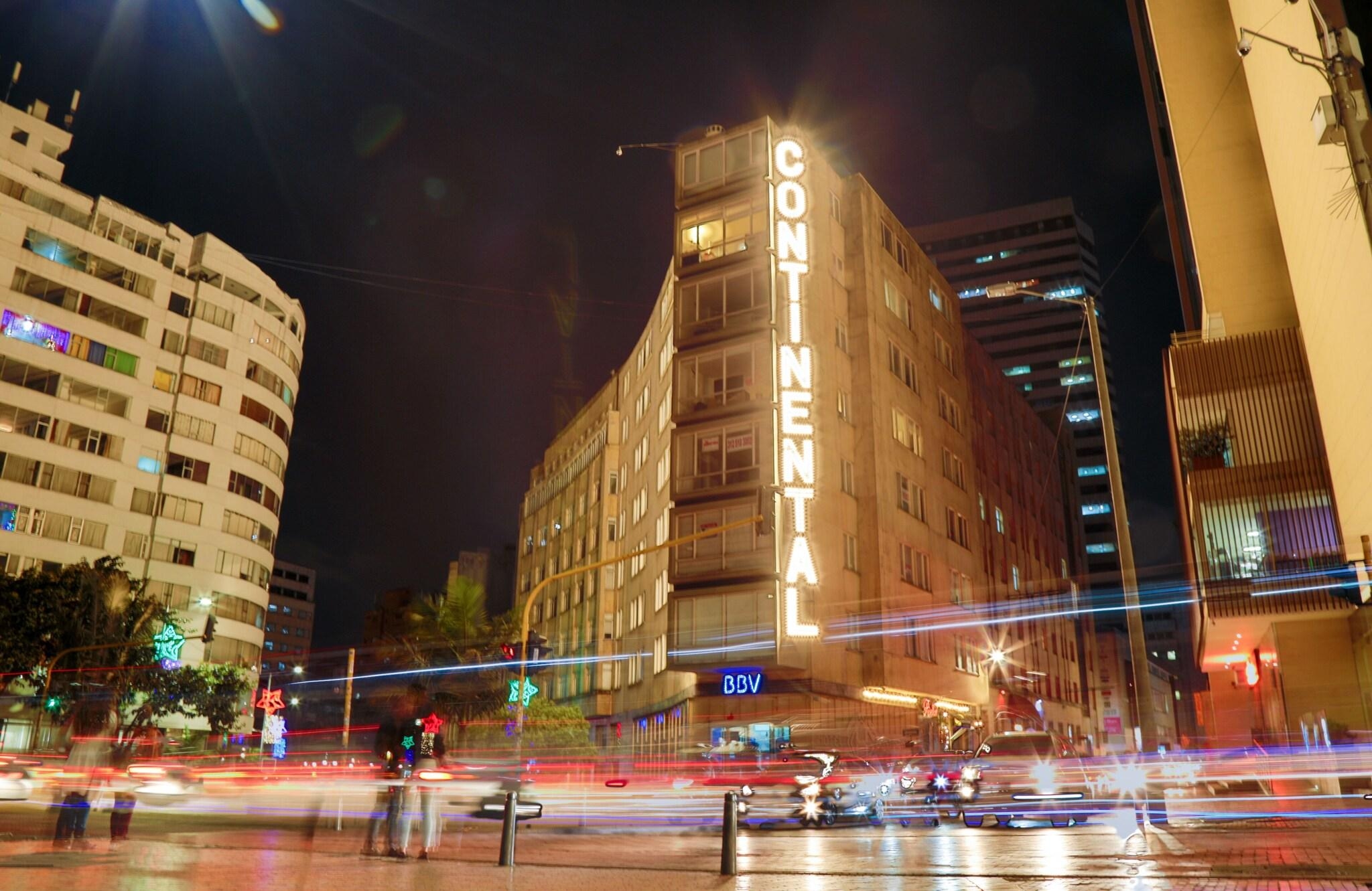 Foto de Hotel Aparta Suite Continental