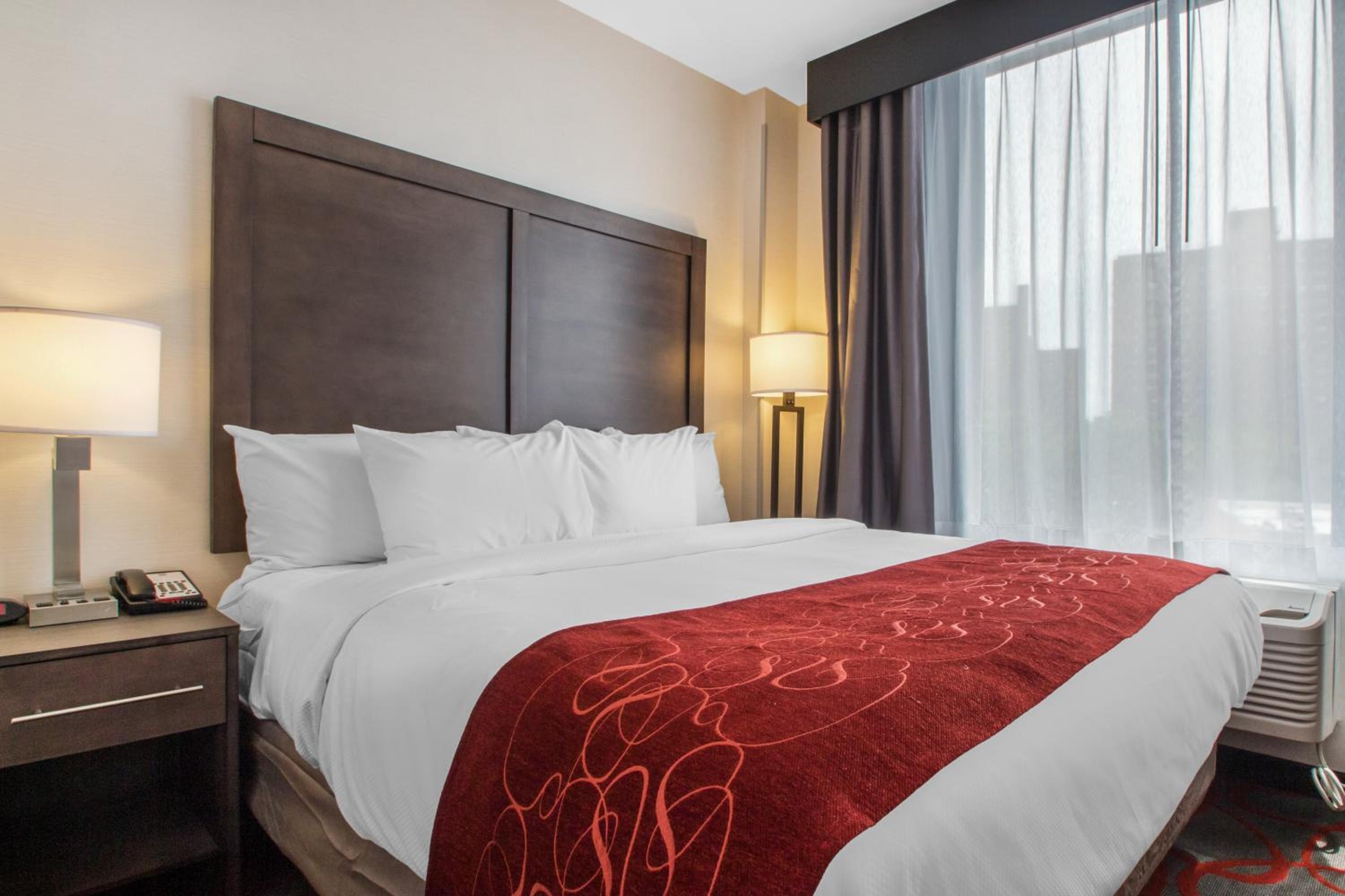 Foto de Comfort Inn & Suites near Stadium