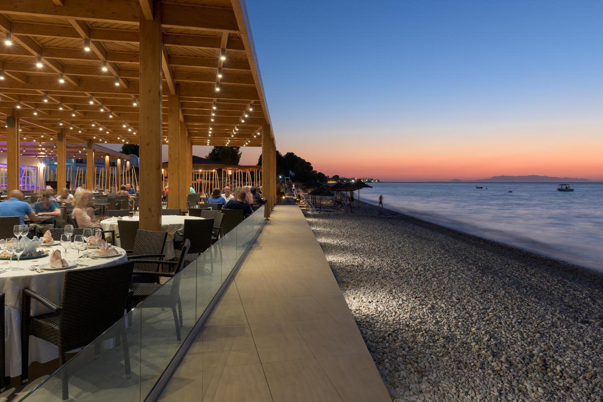 Foto de Avra Beach Resort