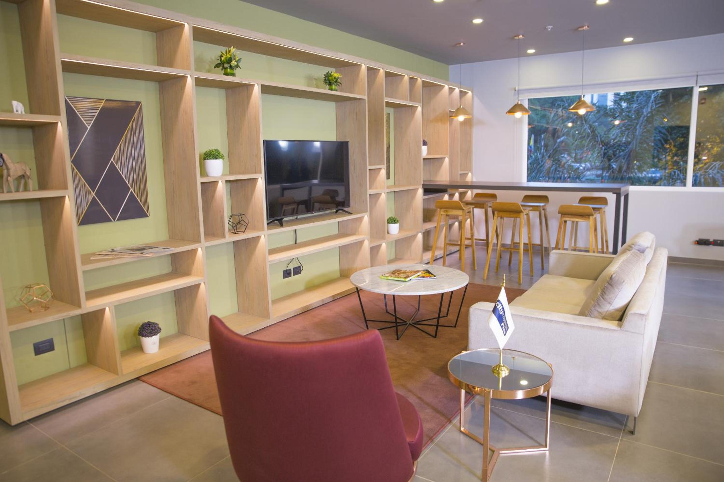 Foto de City Express Plus by Marriott Medellín Colombia