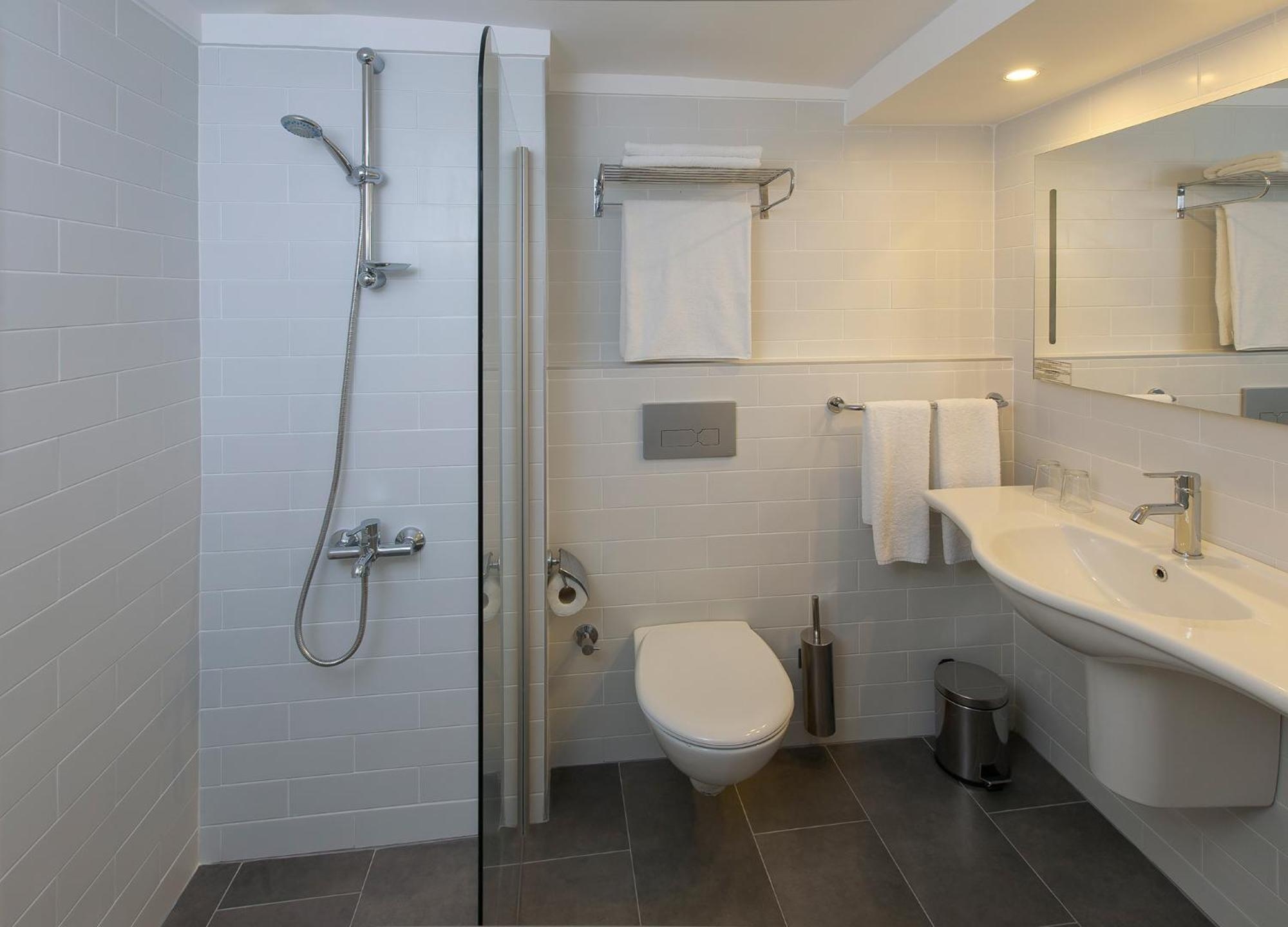 Foto de The Beachfront Hotel Adult Only 16 Plus
