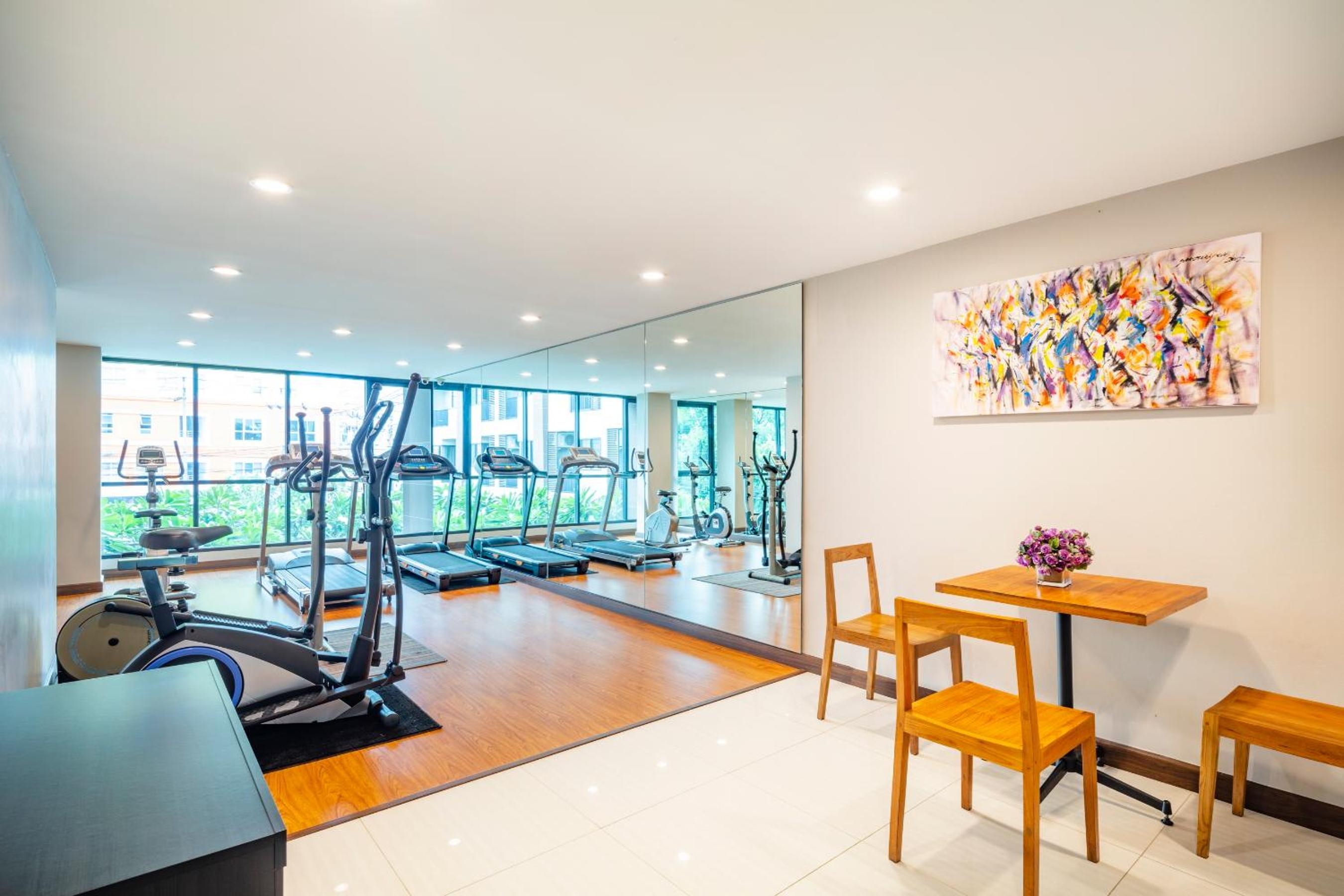 Foto de Livotel Hotel Kaset Nawamin Bangkok