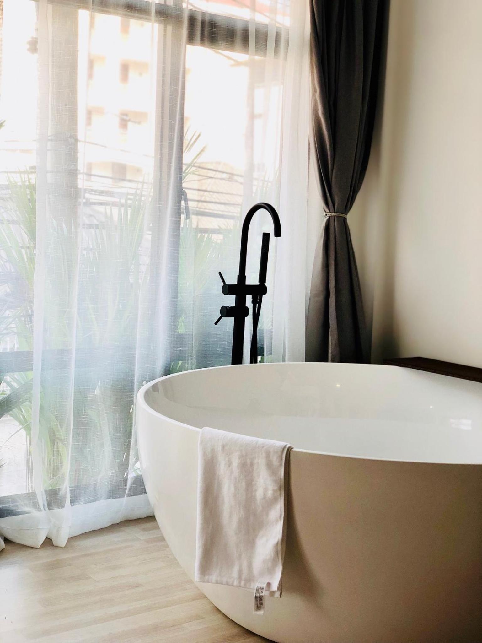 Foto de YOLO Bangkok Boutique Hotel