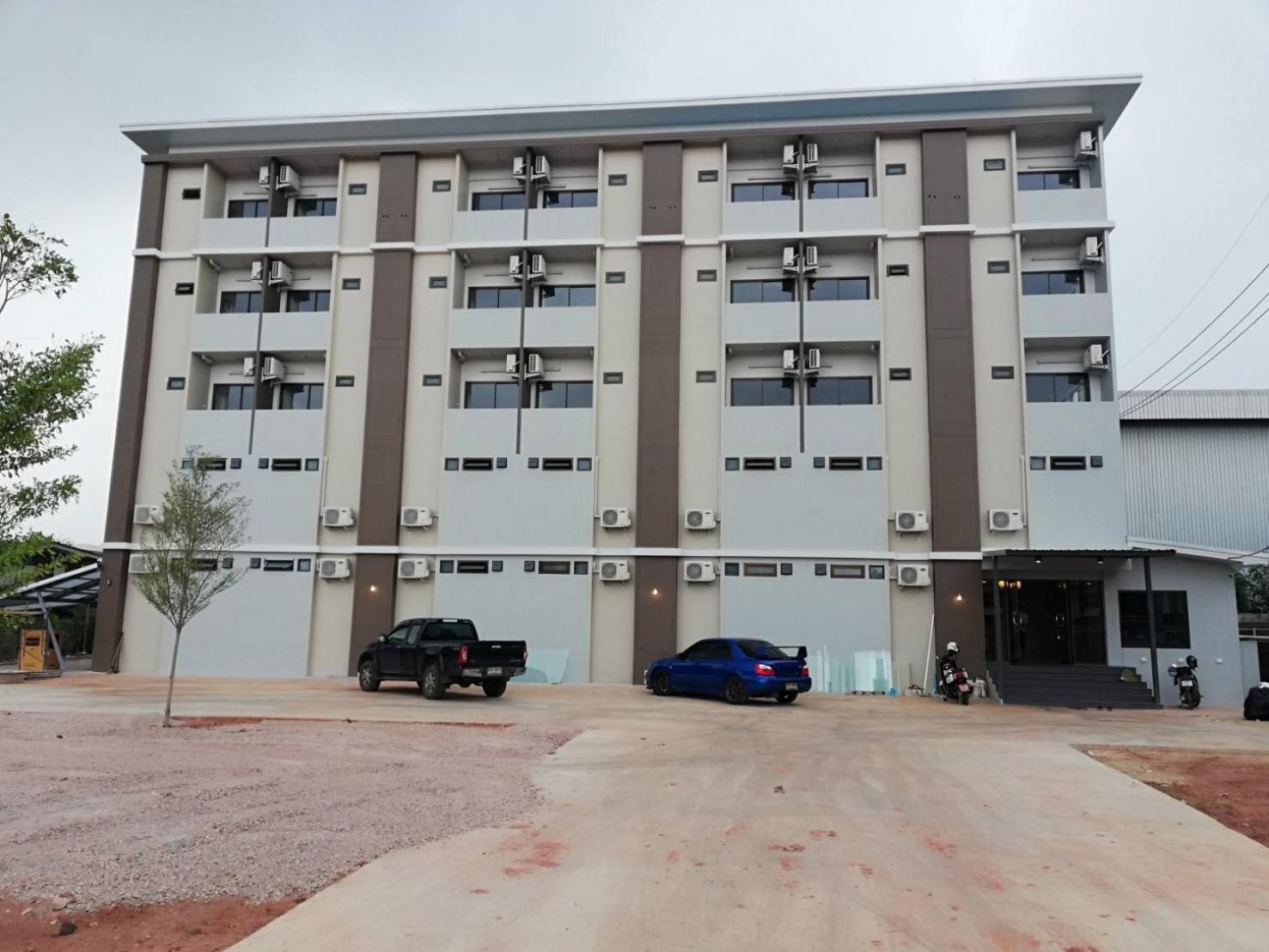 Sands Place Apartment and Hotel