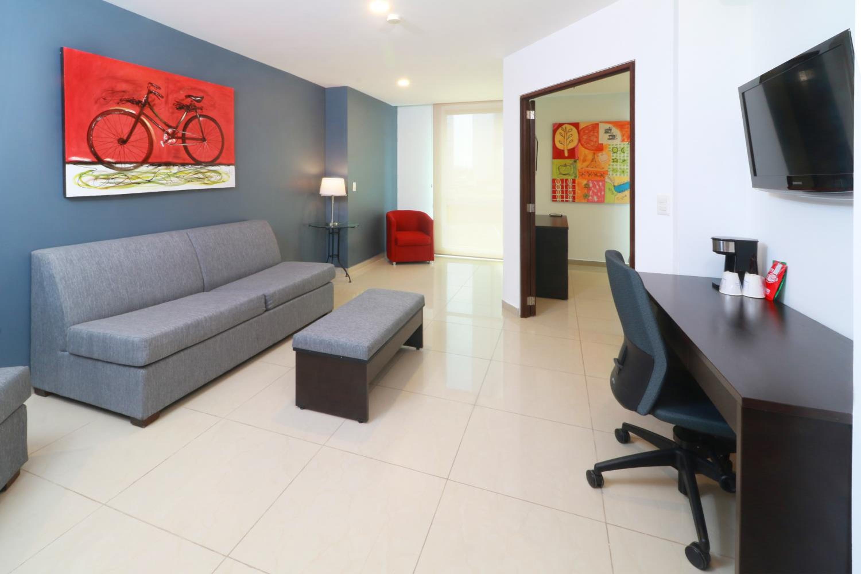 Foto de Courtyard by Marriott Guadalajara Andares