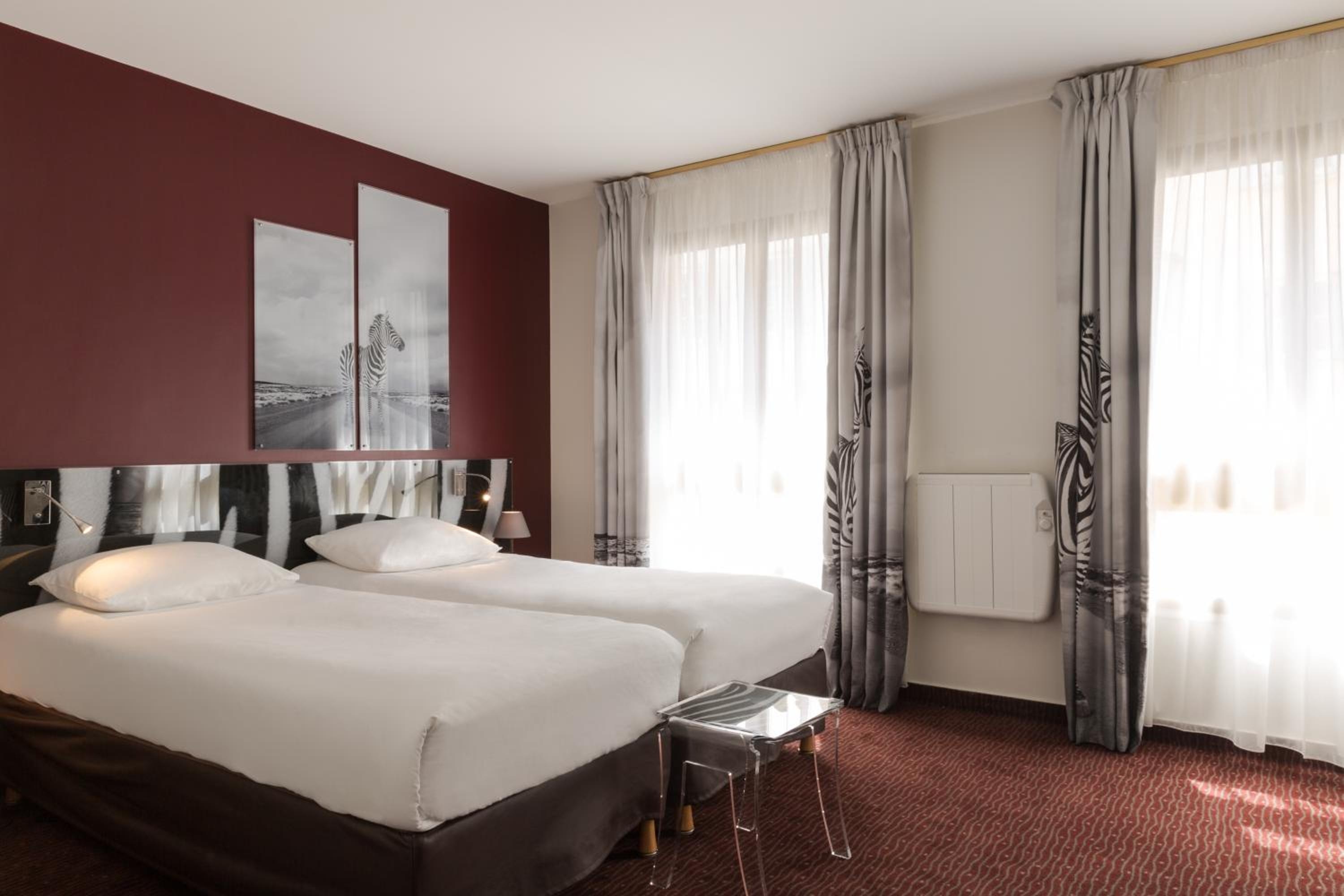 Foto de Hotel Le Cardinal Rueil Centre