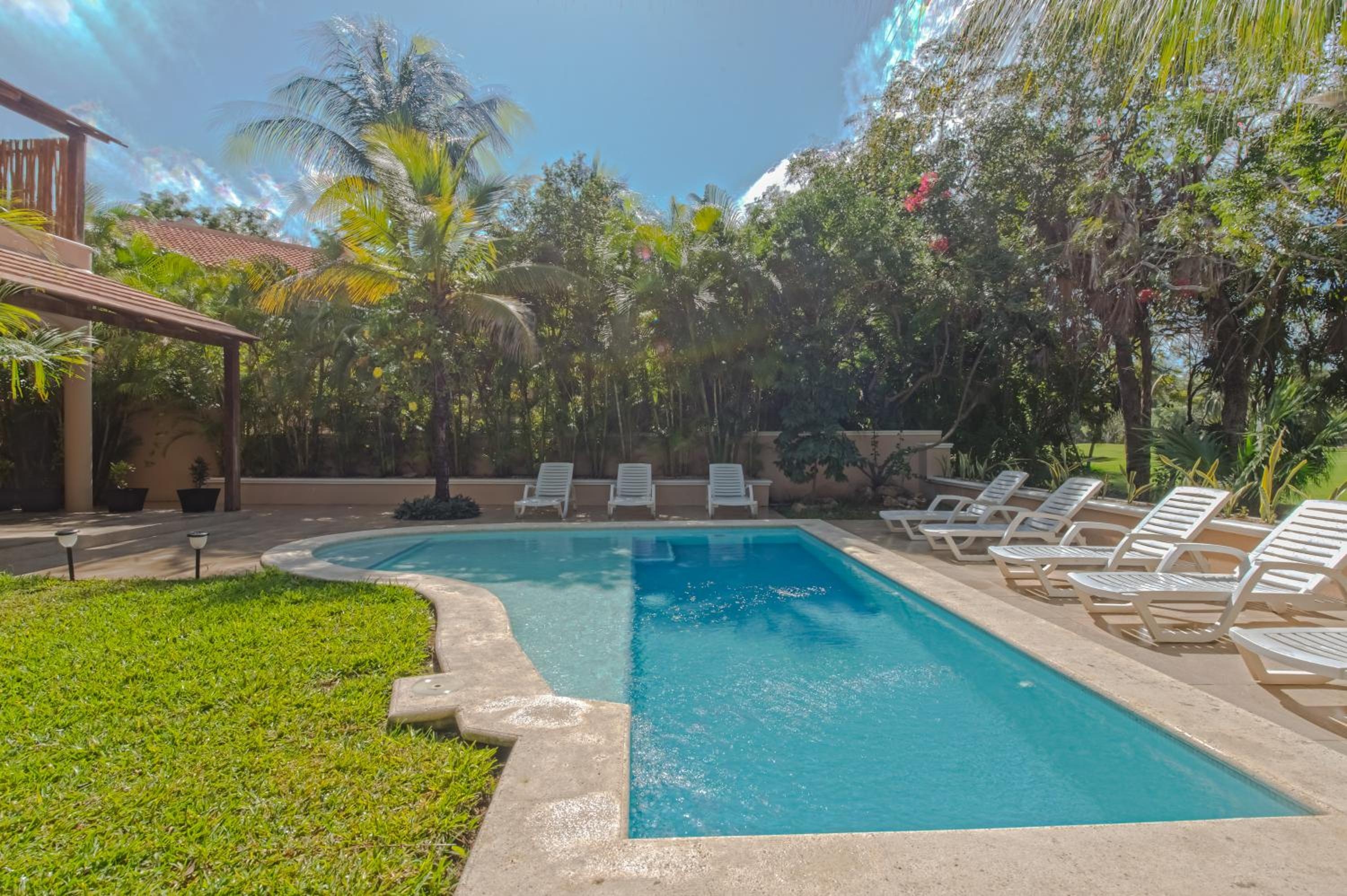 Foto de Villas Picalu Studios & Suites