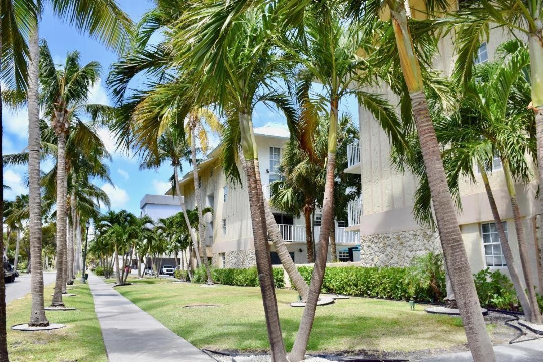 Suites at Coral Resorts