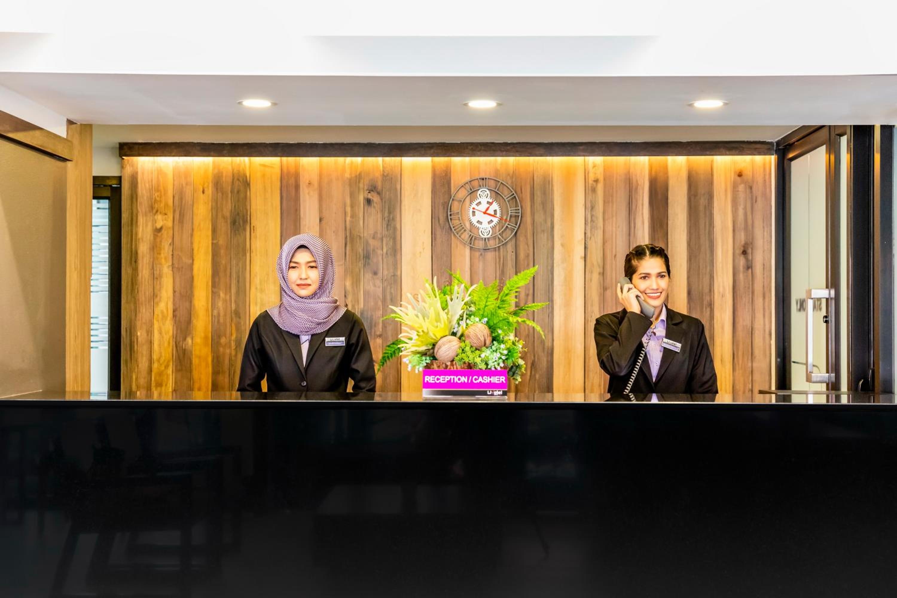 Foto de Livotel Express Hotel Ramkhamhaeng 50 Bangkok - No Parking