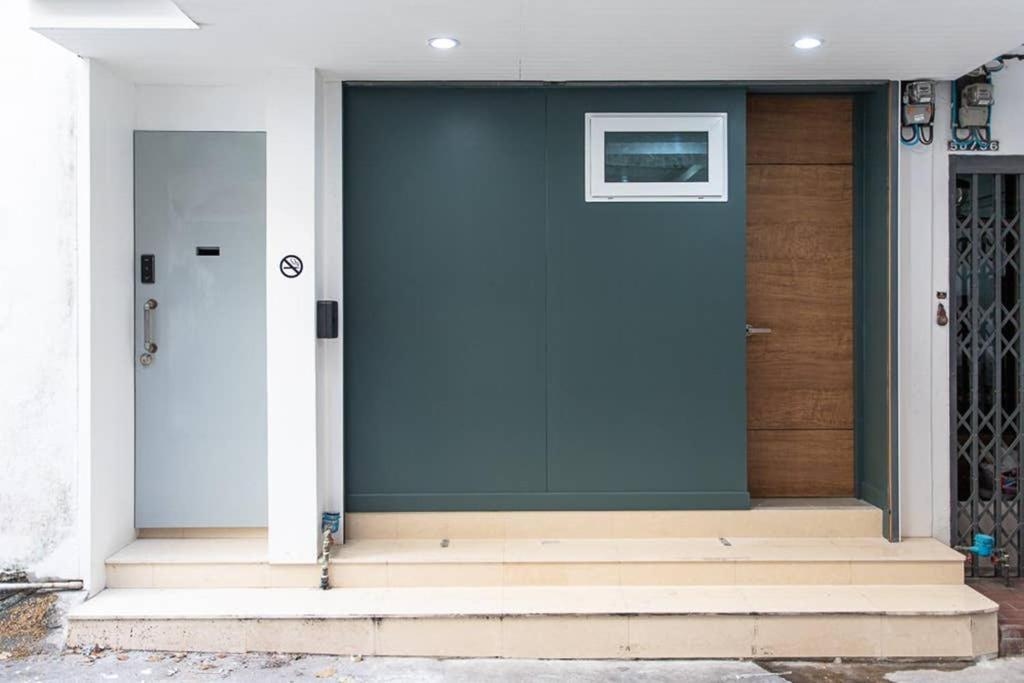 Foto de P2 Silom Large 2beds full kitchen WIFI 4-6pax