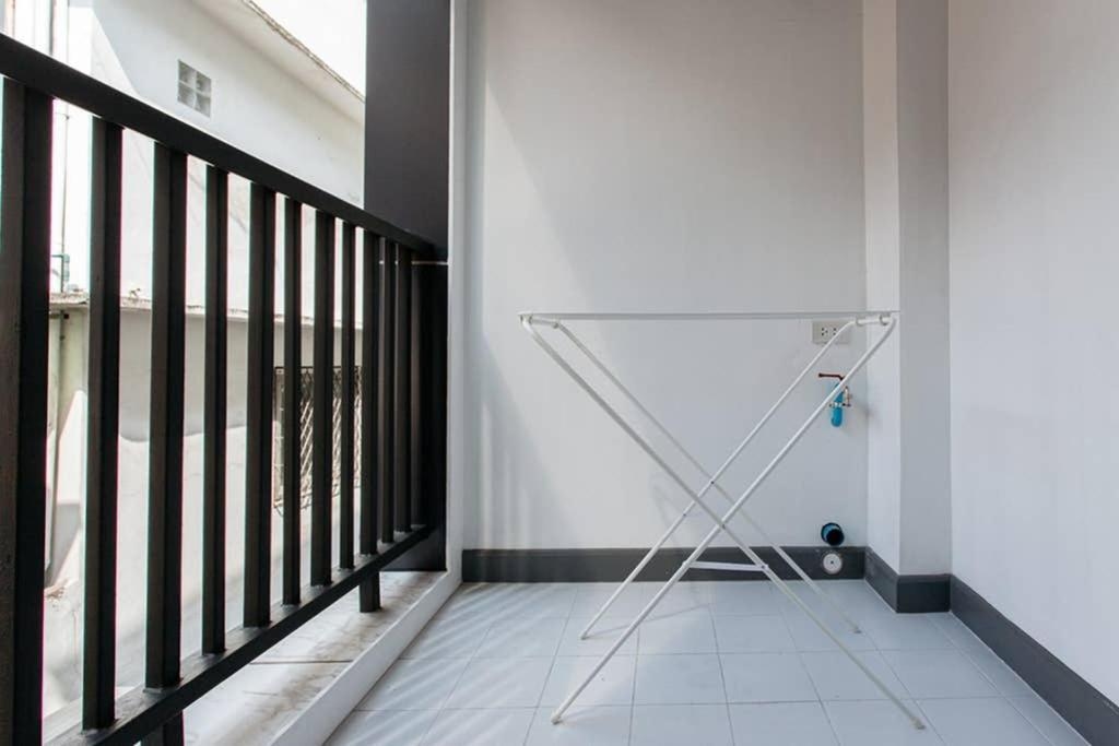 Foto de P2 Silom Large 2beds full kitchen WIFI 4-6pax