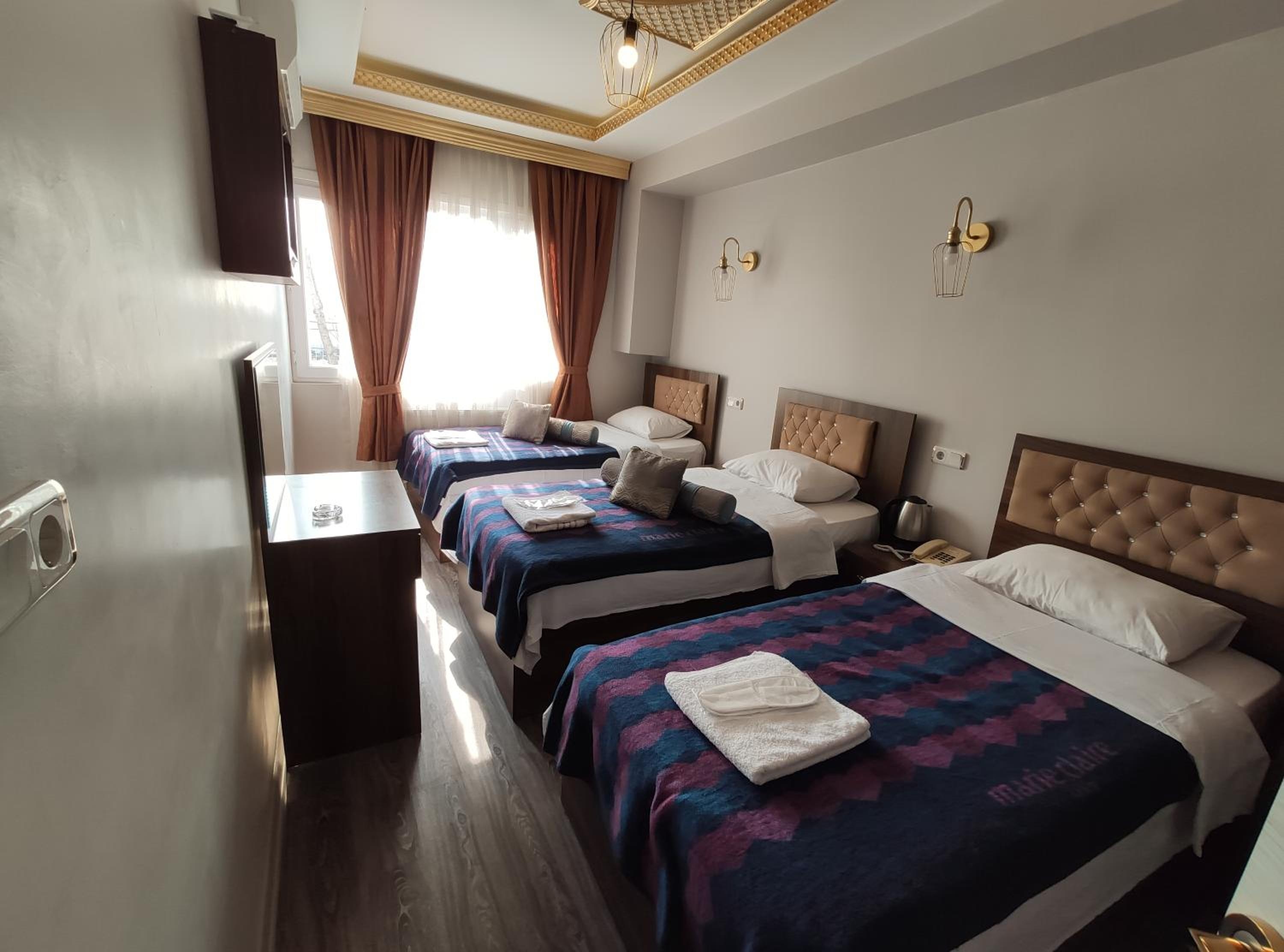 Foto de DELBAB HOTEL