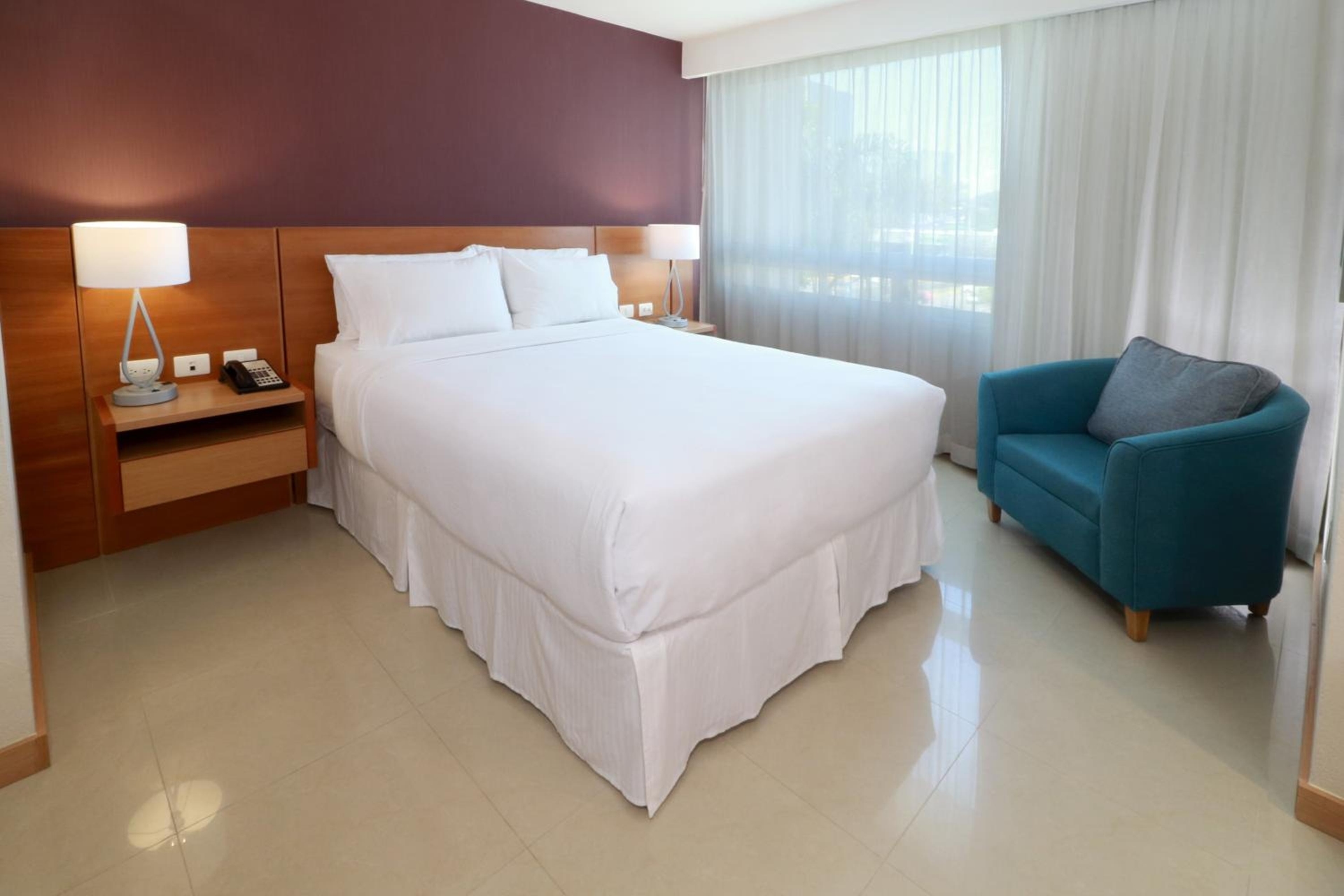 Foto de Staybridge Suites Guadalajara Expo by IHG