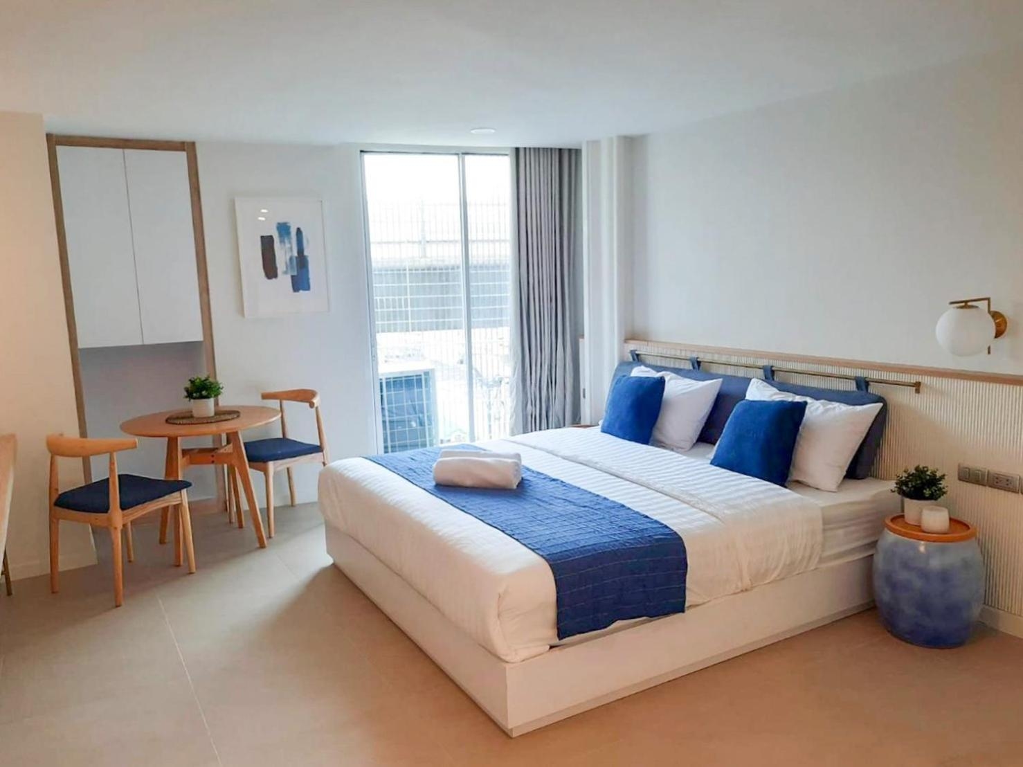 Foto de BLU 395 Ari-Saphan Khwai