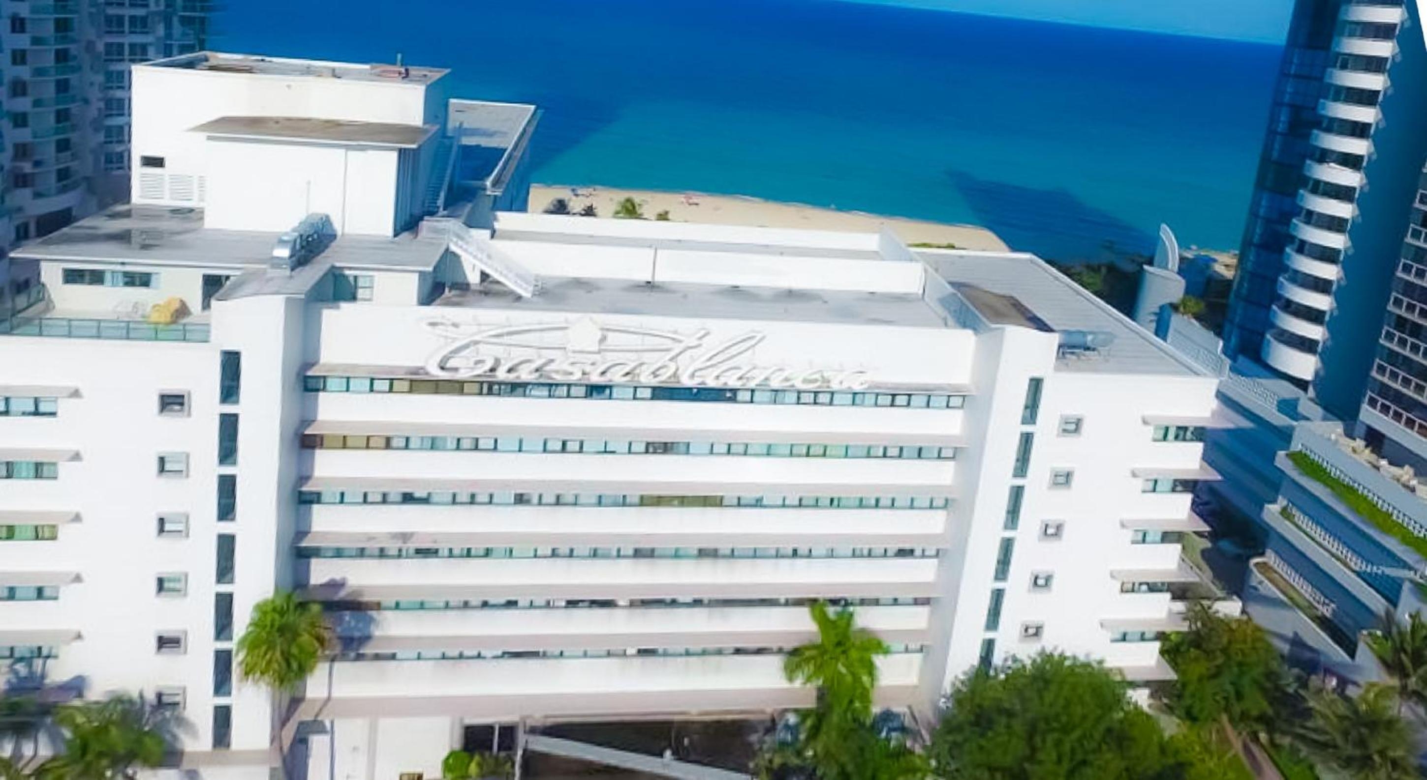 Private Apartments at the Casablanca