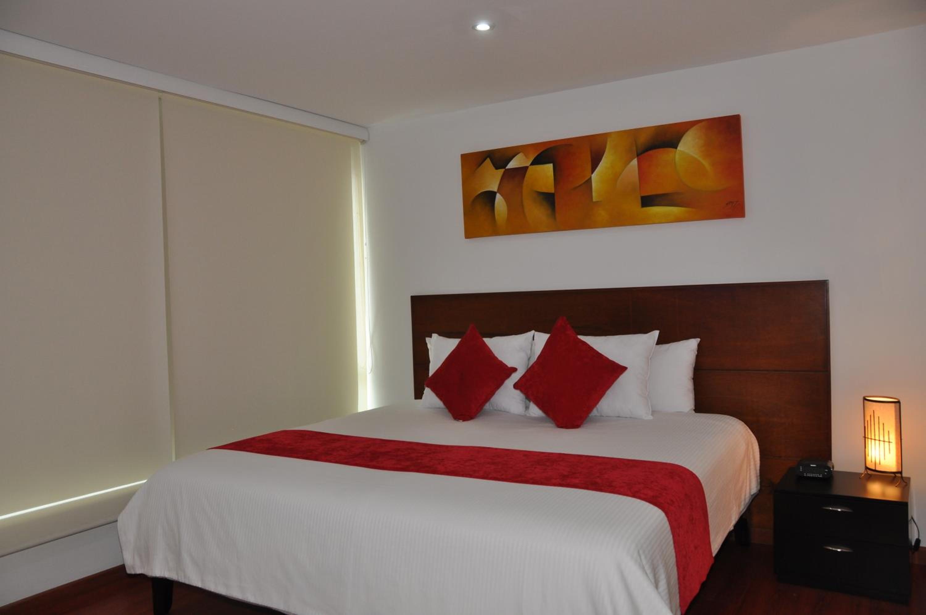 Foto de Apartamentos Plaza Modelia