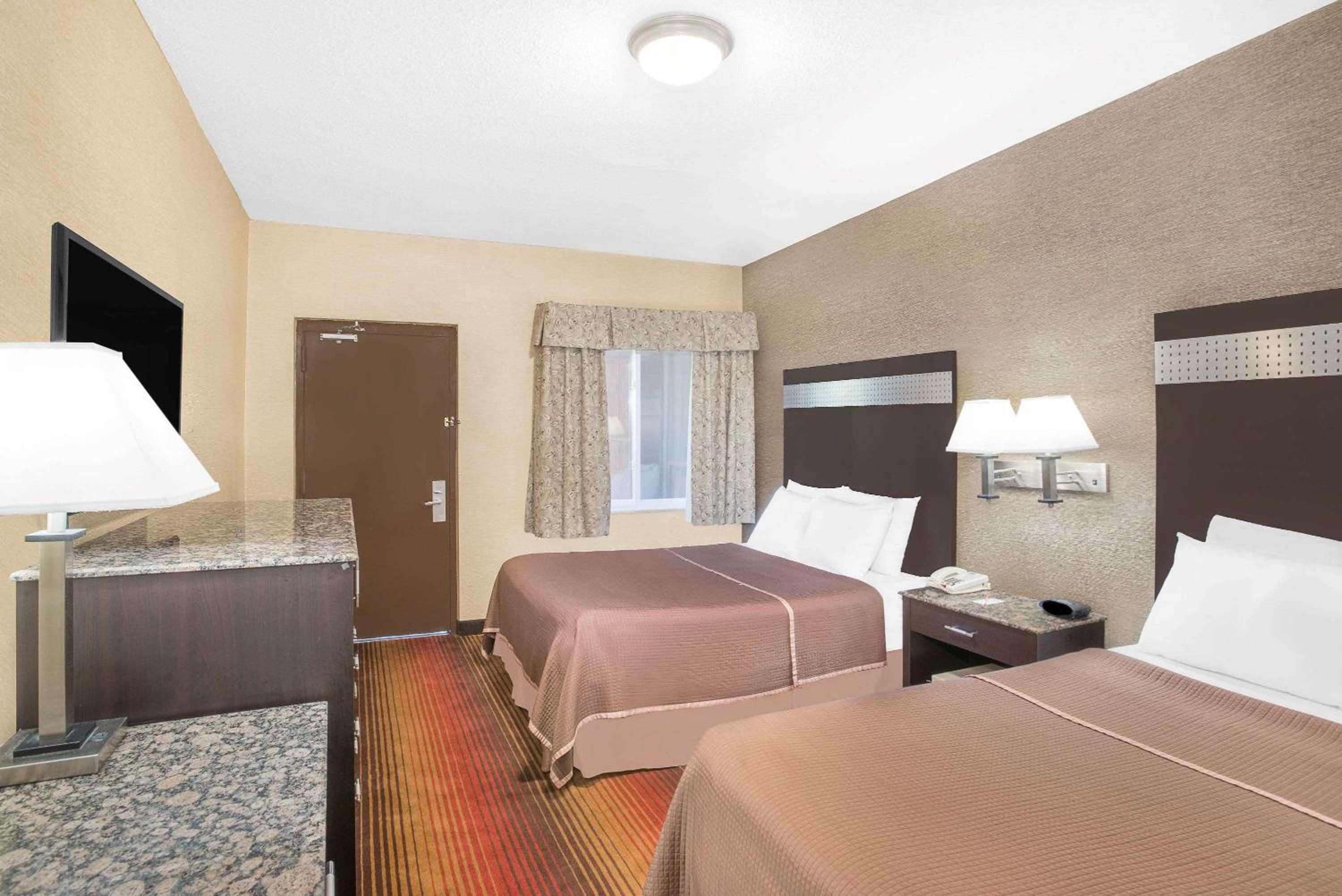 Foto de Howard Johnson by Wyndham North Bergen