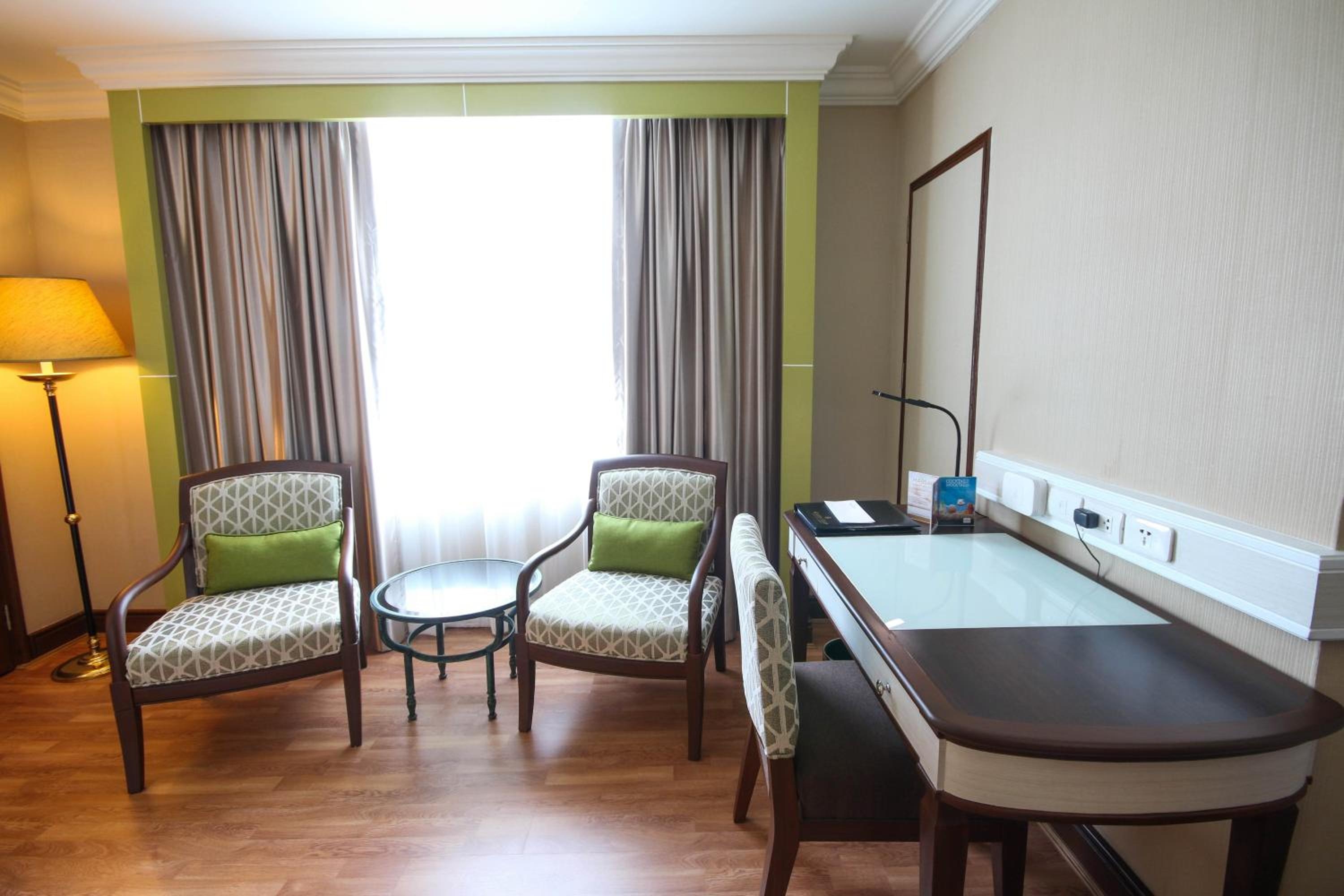 Foto de Golden Tulip Sovereign Hotel Bangkok