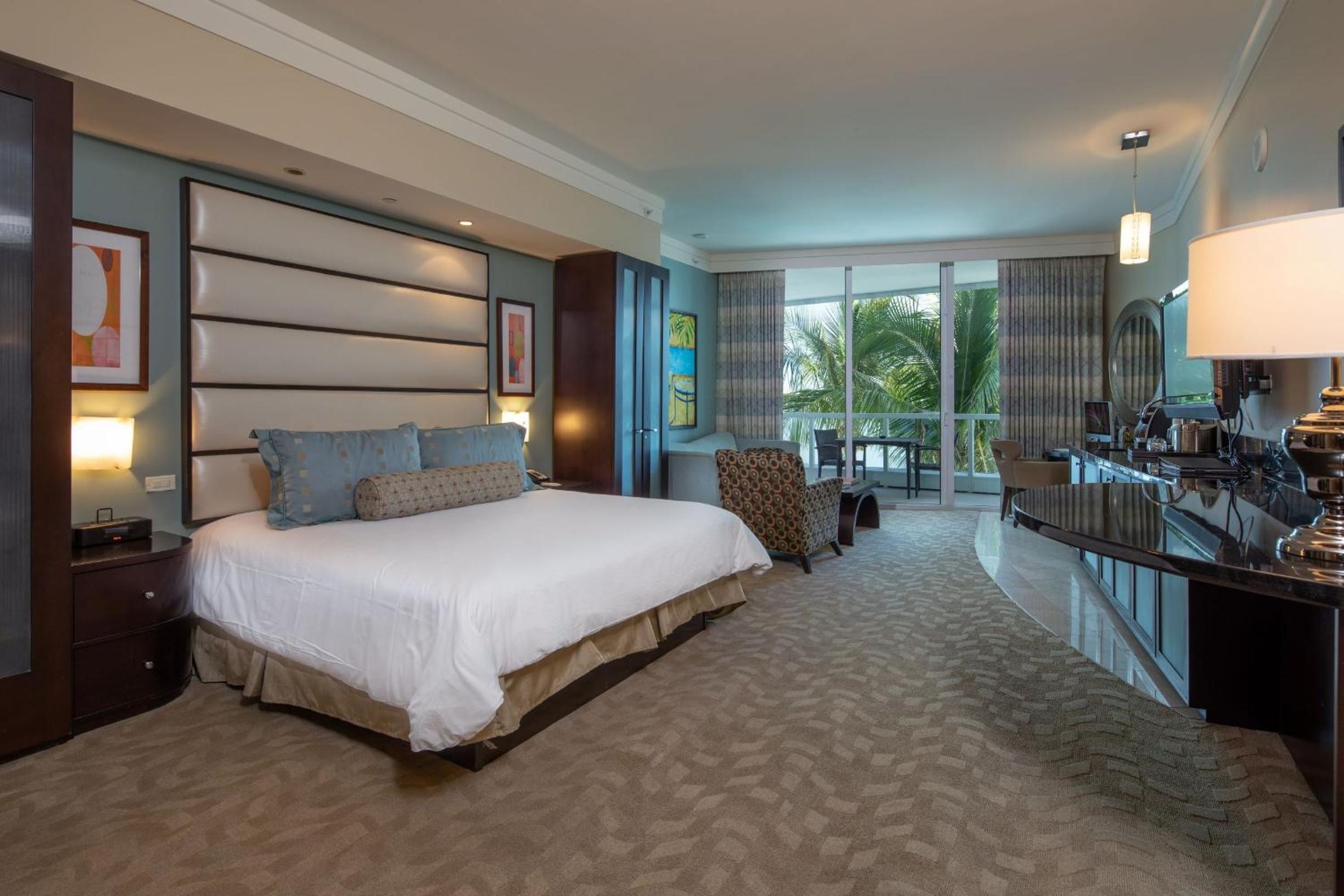 Foto de FB Miami Beach Sorrento Private Ocean Luxury Suite