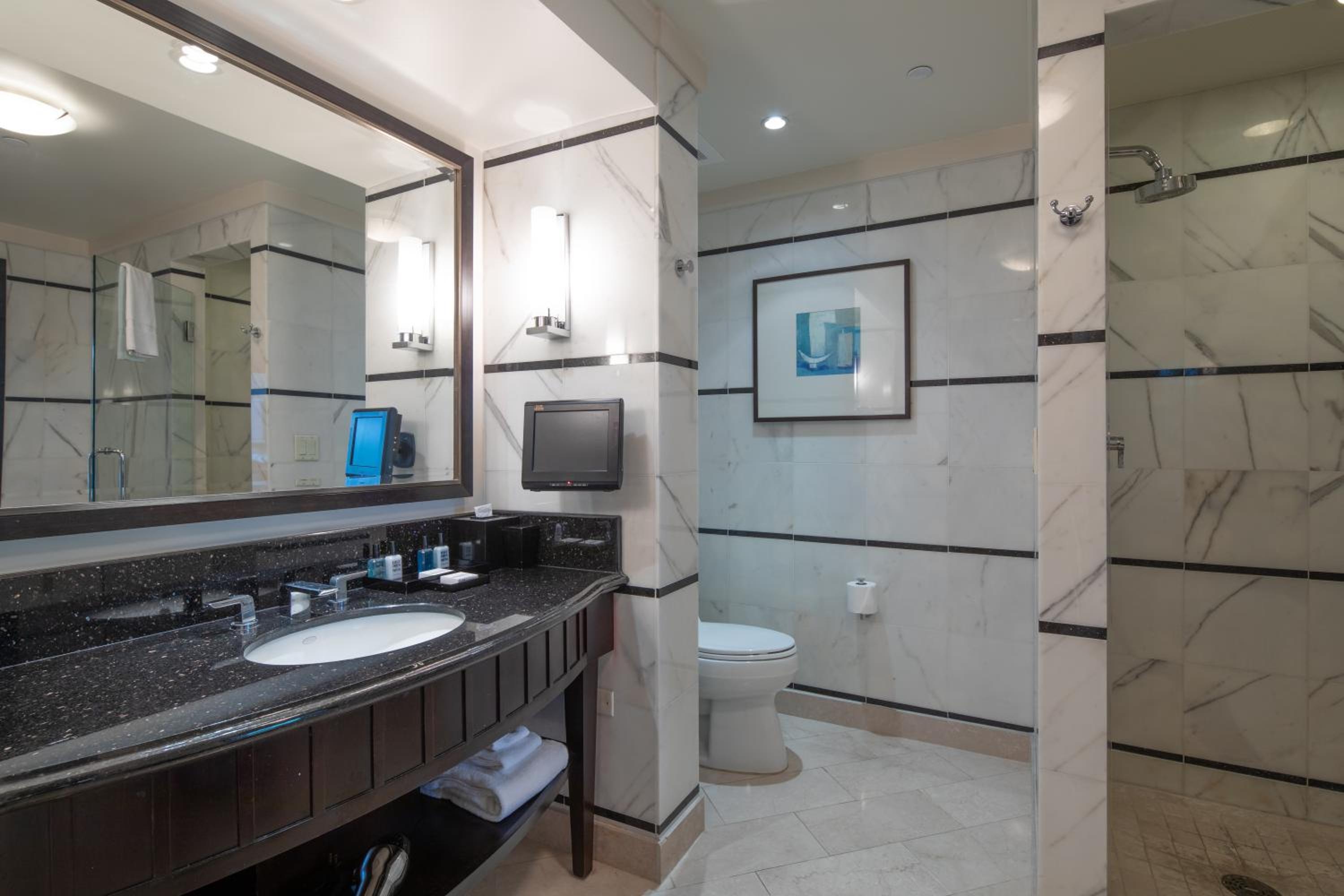 Foto de FB Miami Beach Sorrento Private Ocean Luxury Suite