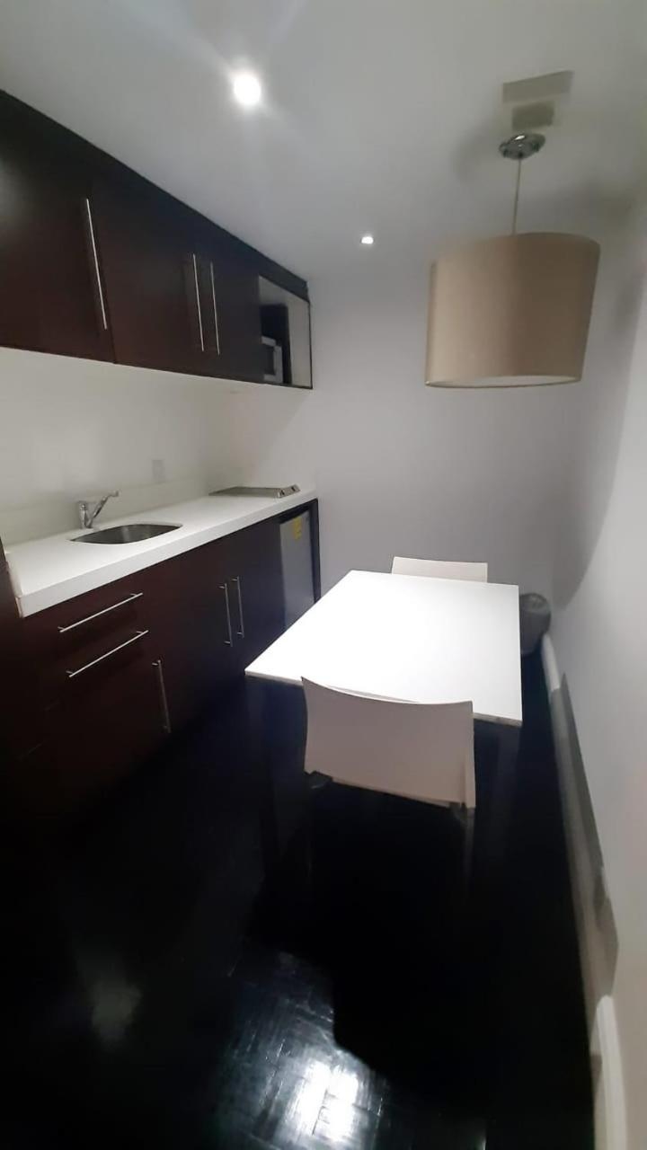 Foto de SUITES LONDRES 212
