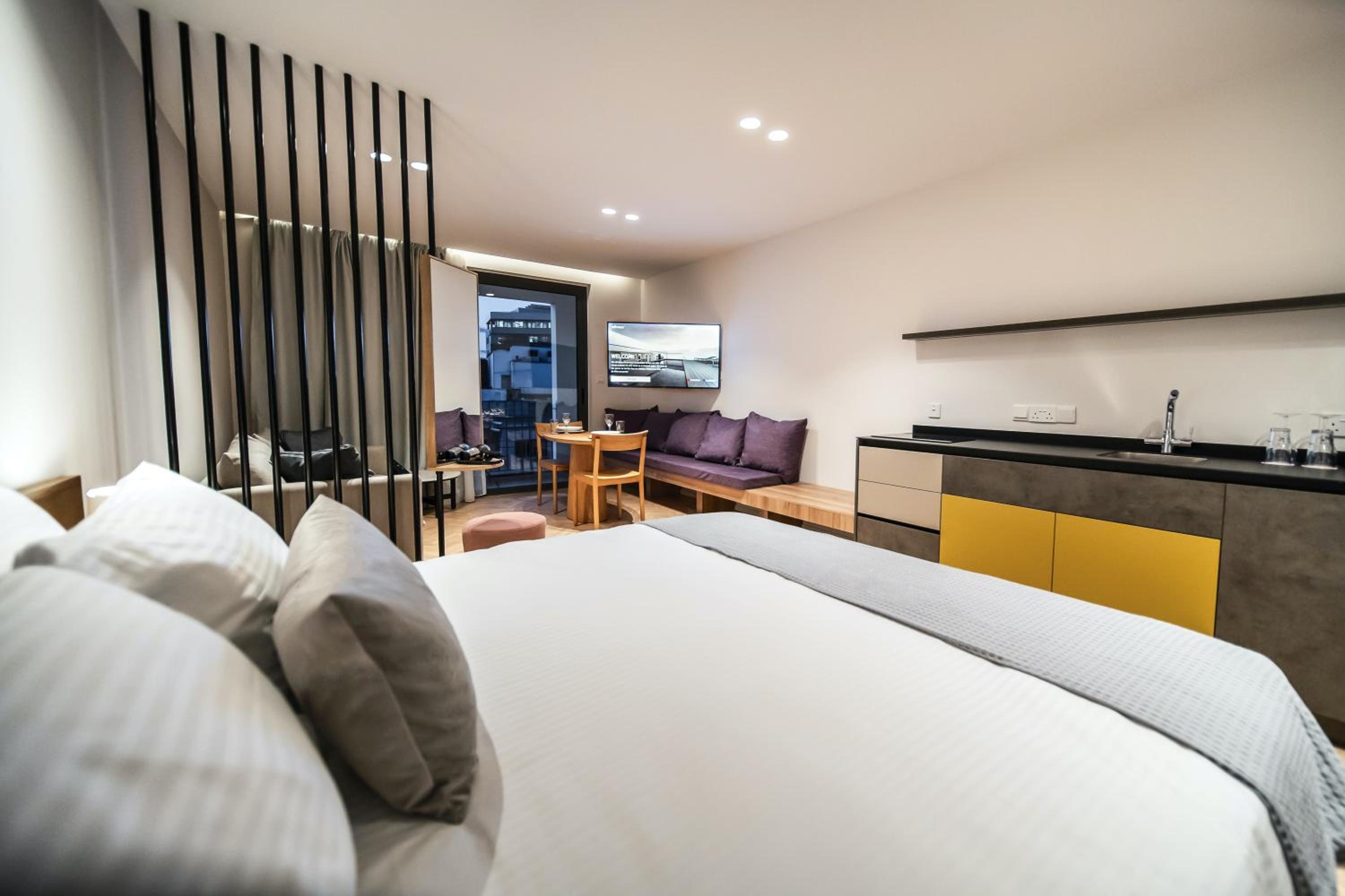 Foto de Alinea Suites Limassol Center