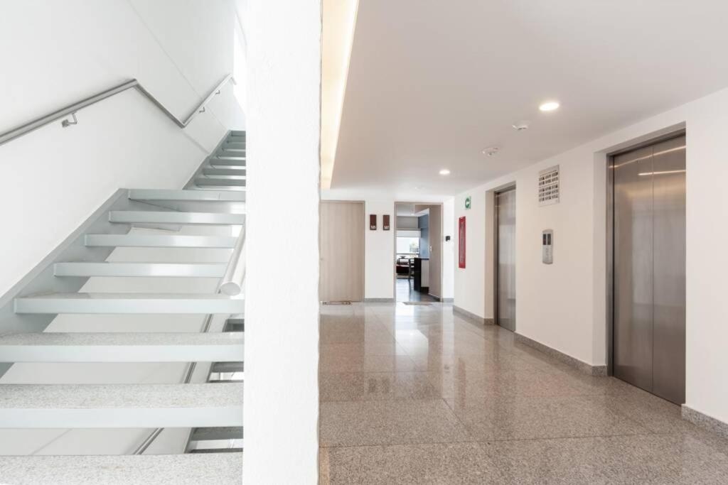 Parque Sur Beautiful apartment 2 BE - 2 BA - 2 Parkings