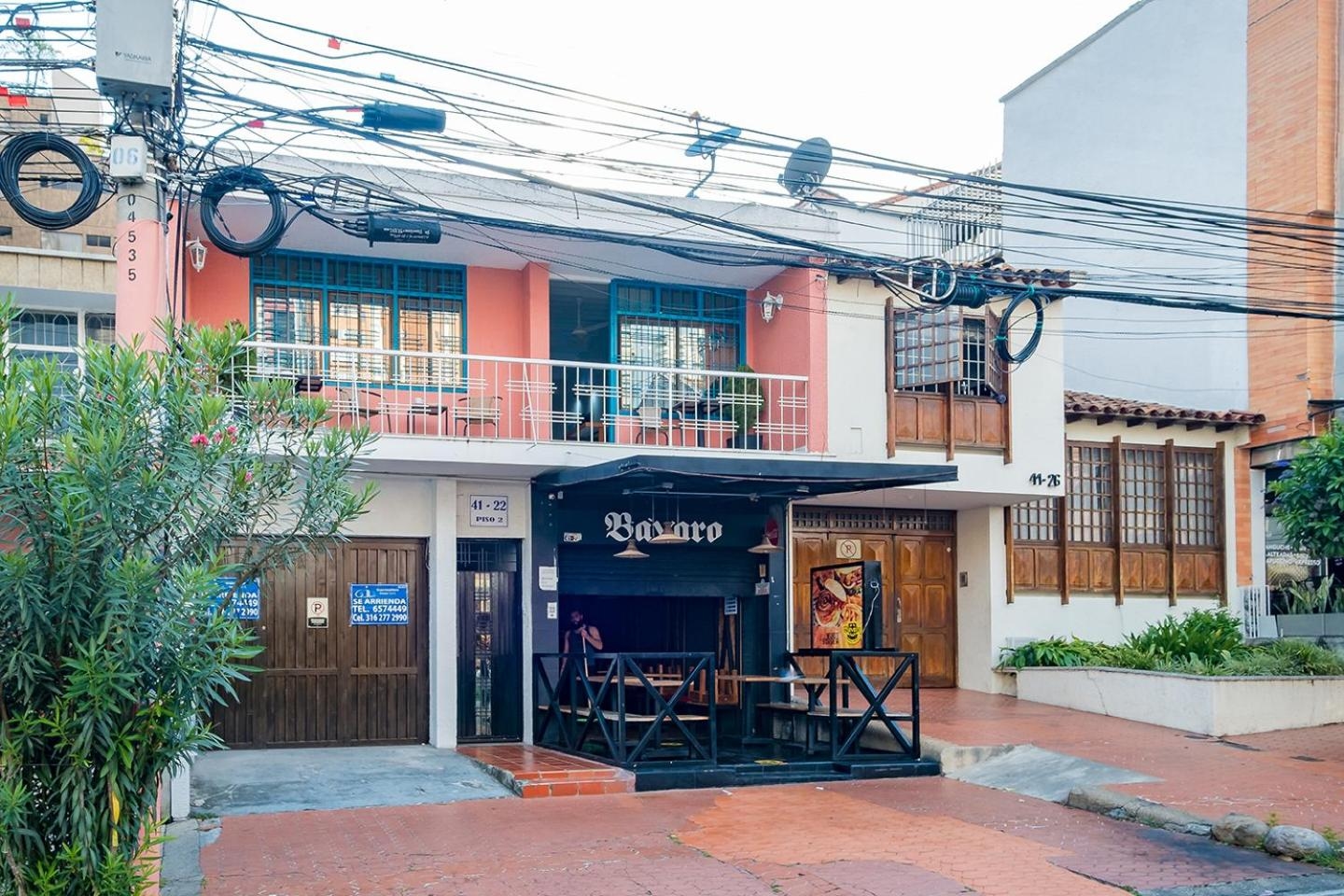 Casa de Pinos Hotel