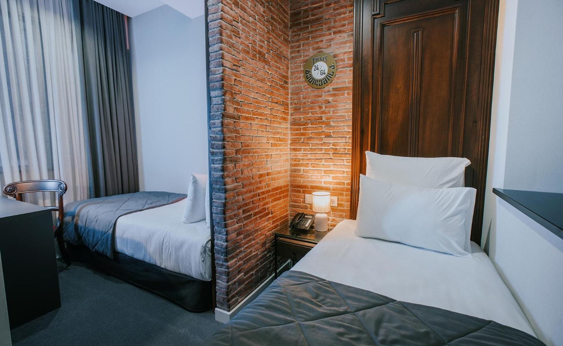 Foto de TbiliSee Hotel