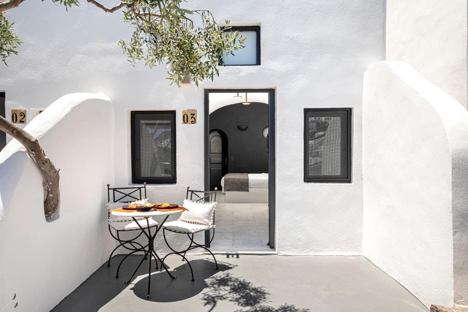 Foto de Pearl of Caldera Oia - Boutique Hotel by Pearl Hotel Collection