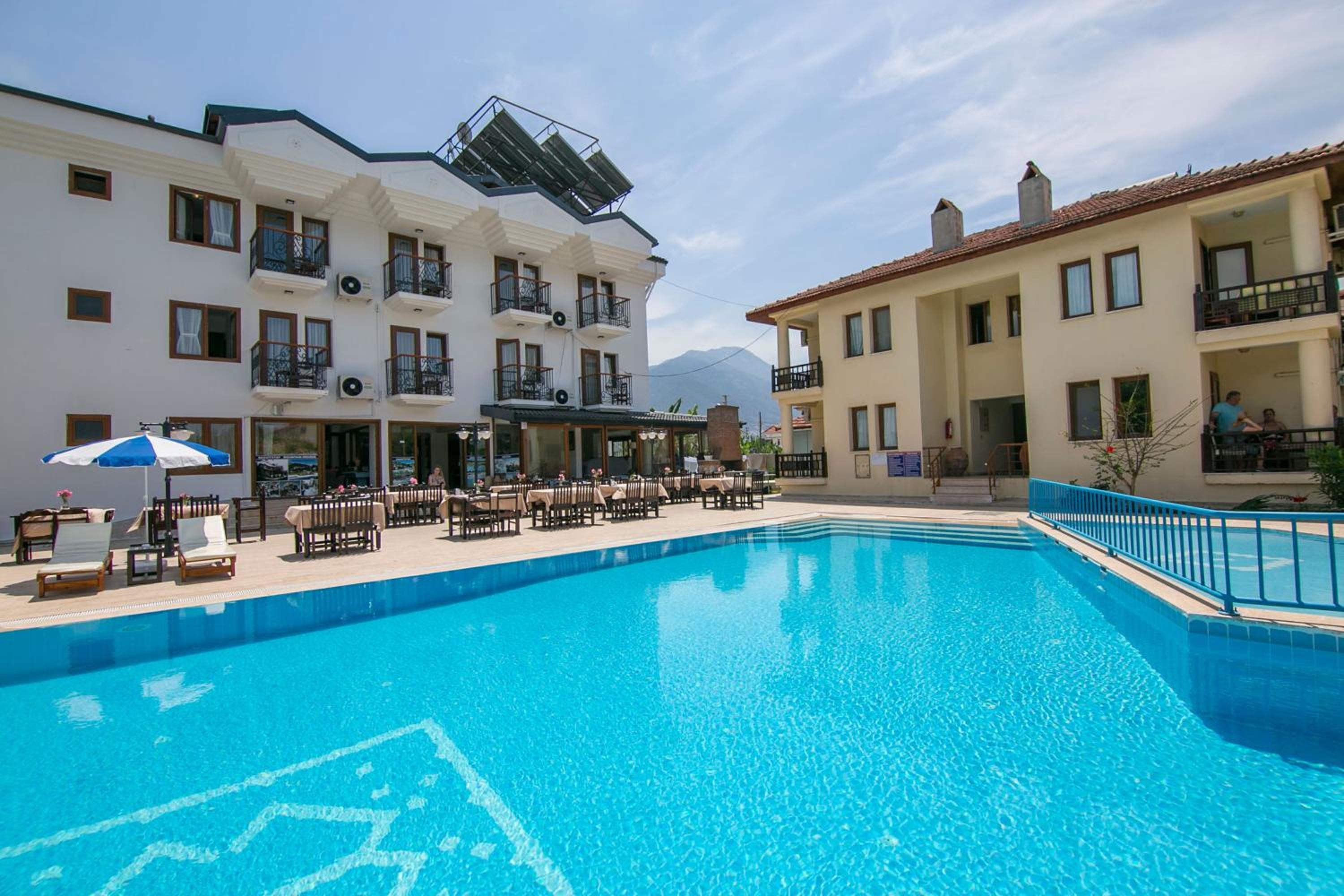 Kilim Hotel & Apart