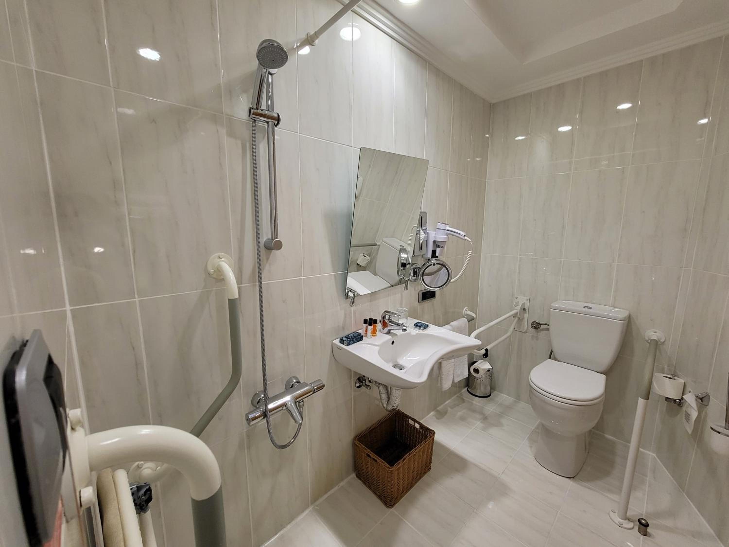 Foto de Wyndham Grand Izmir Ozdilek Thermal & Spa