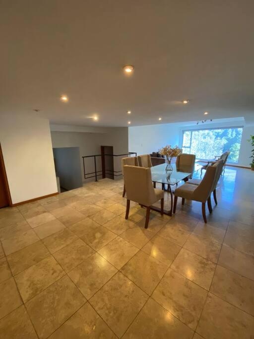 Foto de Hermoso Departamento en Bosques de las Lomas Dos Habitaciones