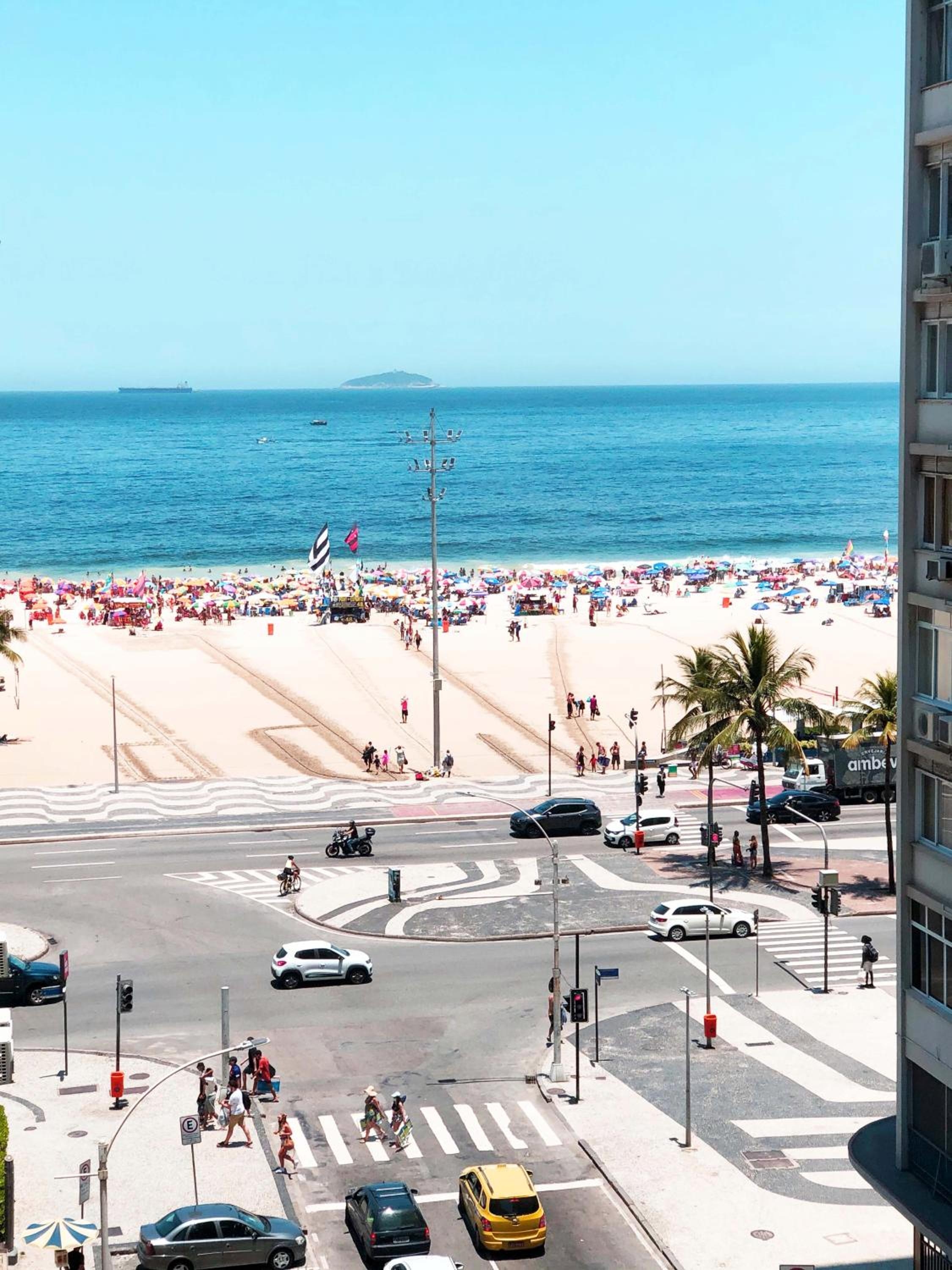 Foto de Apartamento Copacabana Vista Mar, quadra da praia.