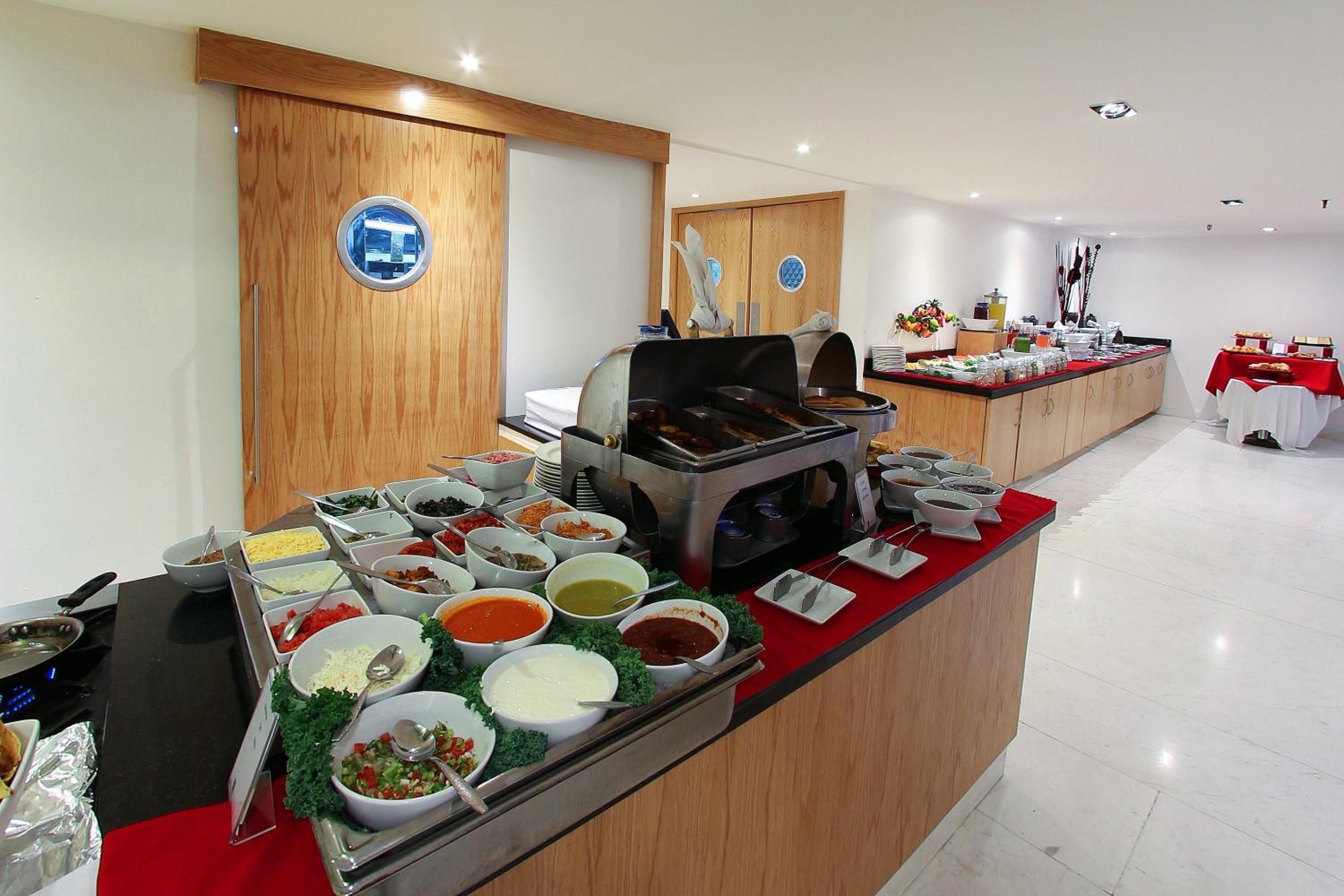 Foto de Fiesta Inn Express Naucalpan