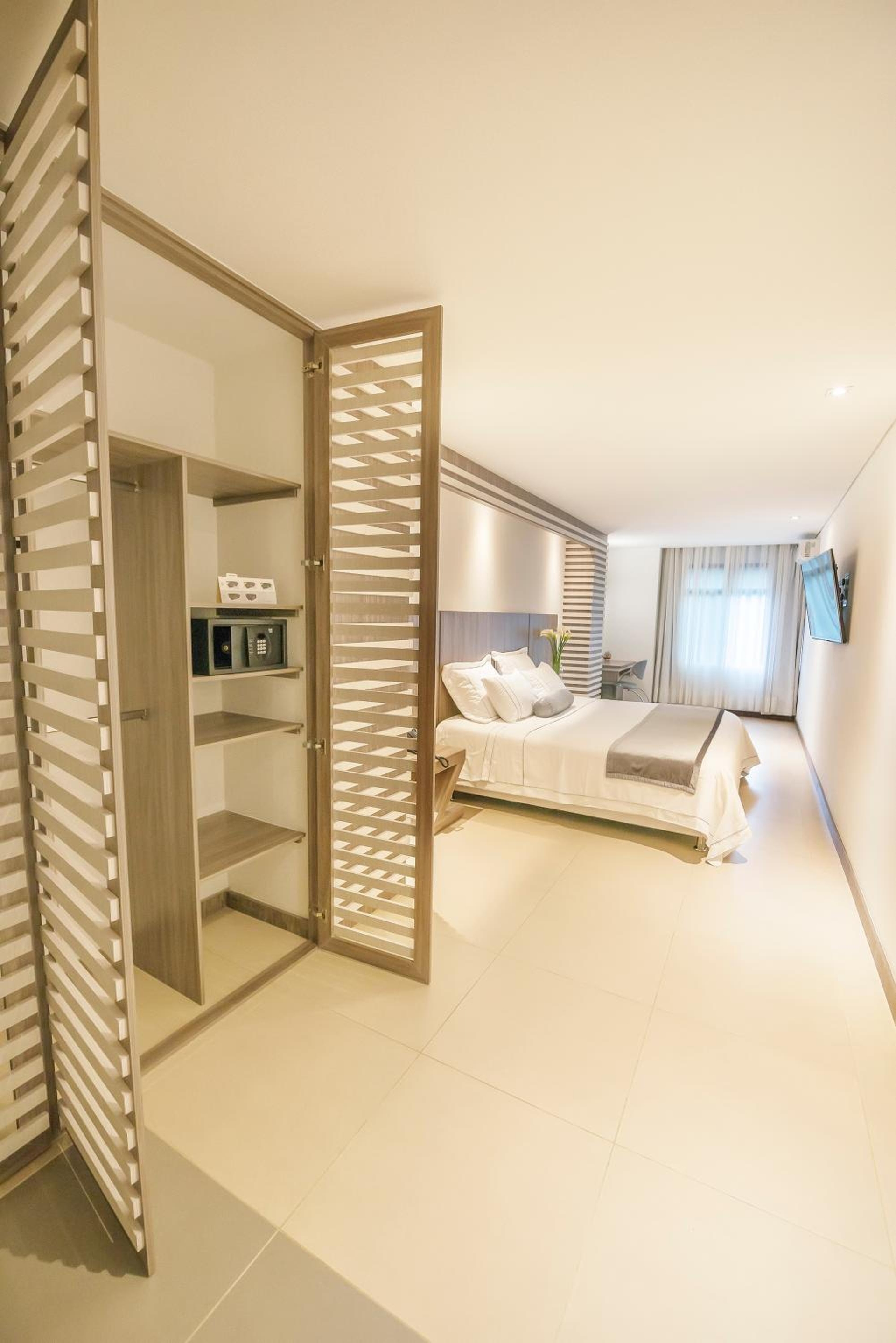 Hotel Torre Poblado, Poblado