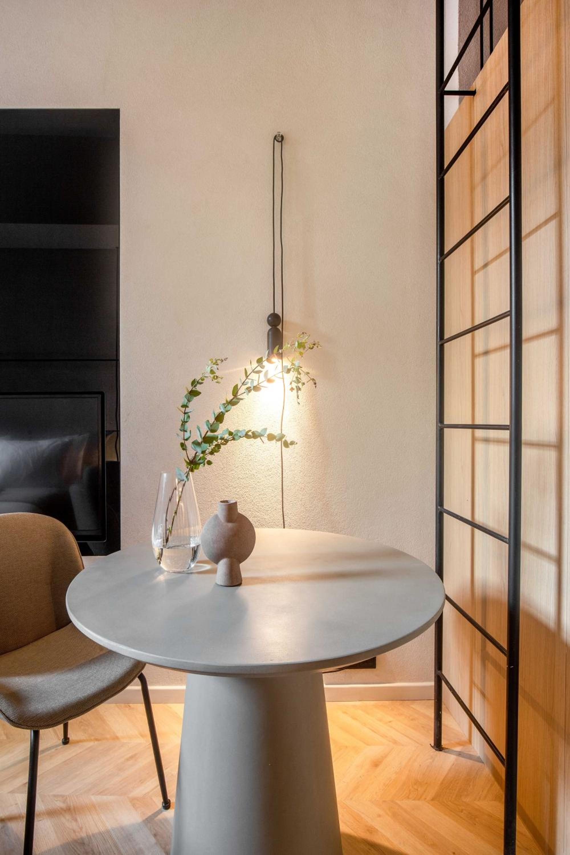 Foto de The Newel Psychiko
