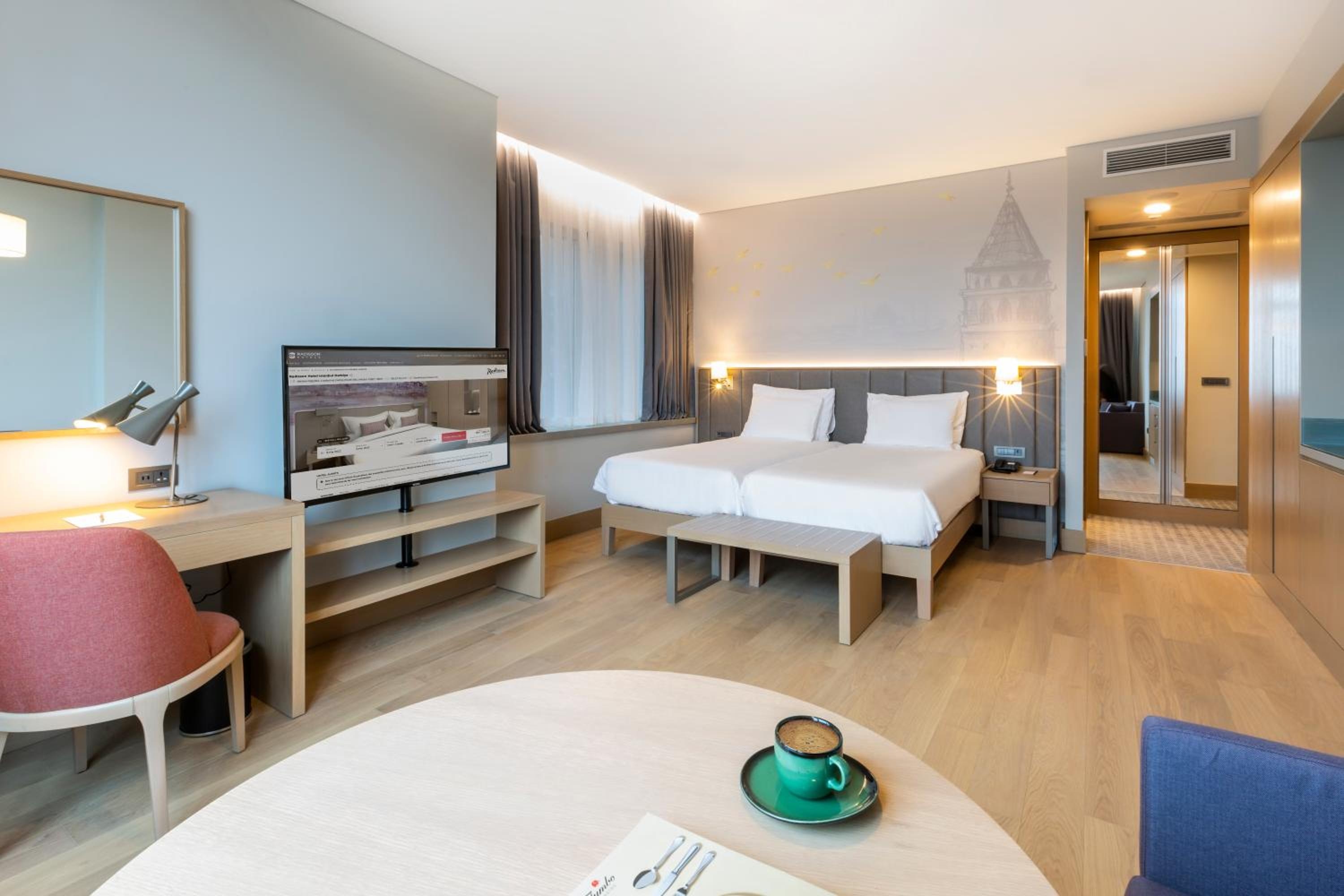 Foto de Radisson Hotel Istanbul Harbiye