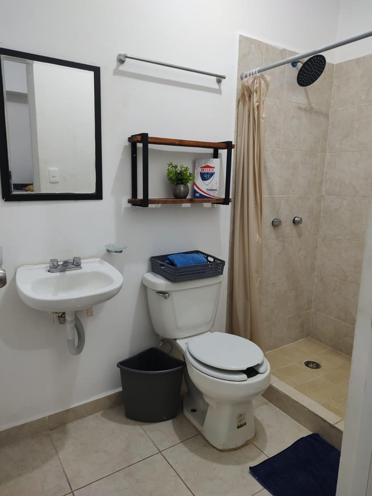 Foto de Lovely Apartment HOEStel Pedreira!