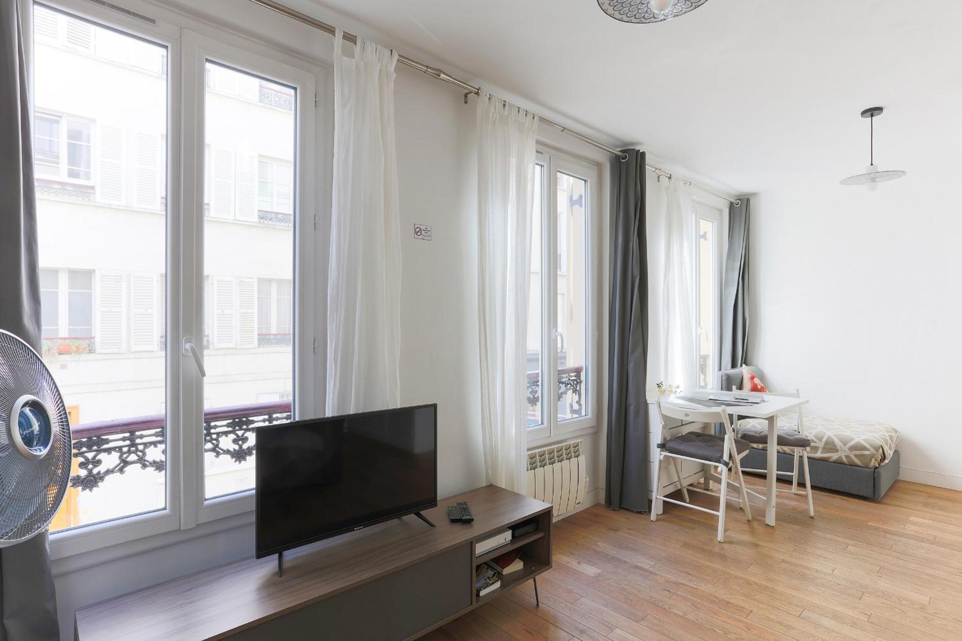 Foto de Eiffel Tower Royal Apartment