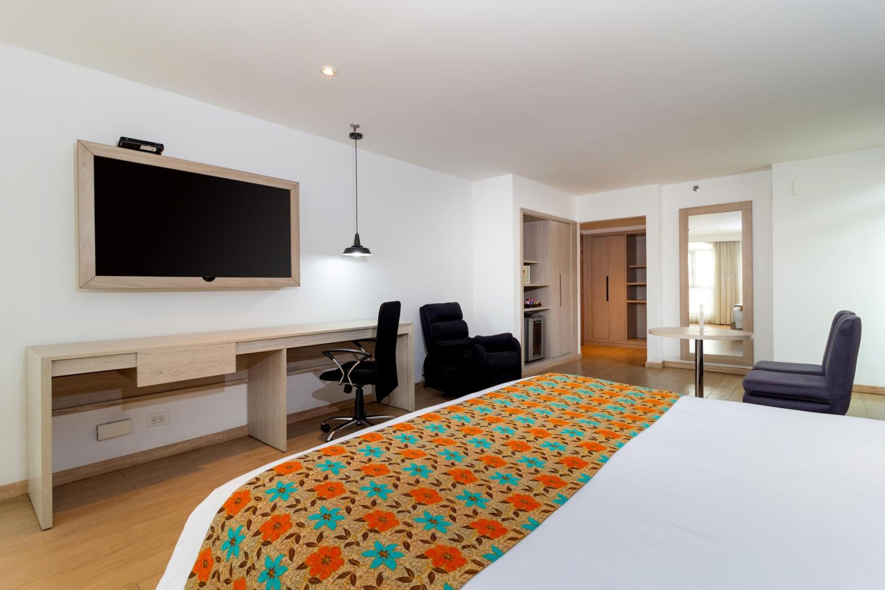 Foto de Hotel Rosales Plaza