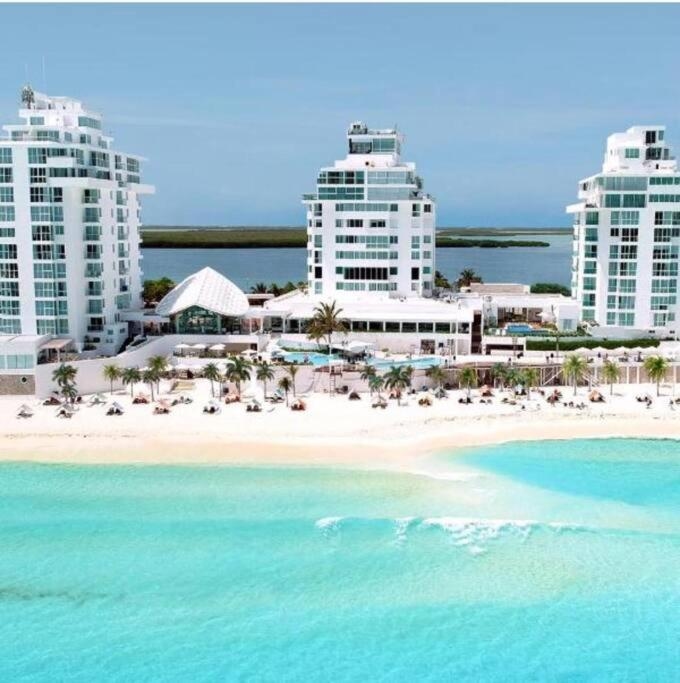 Ocean front, beautifull Beach, Studio 3c