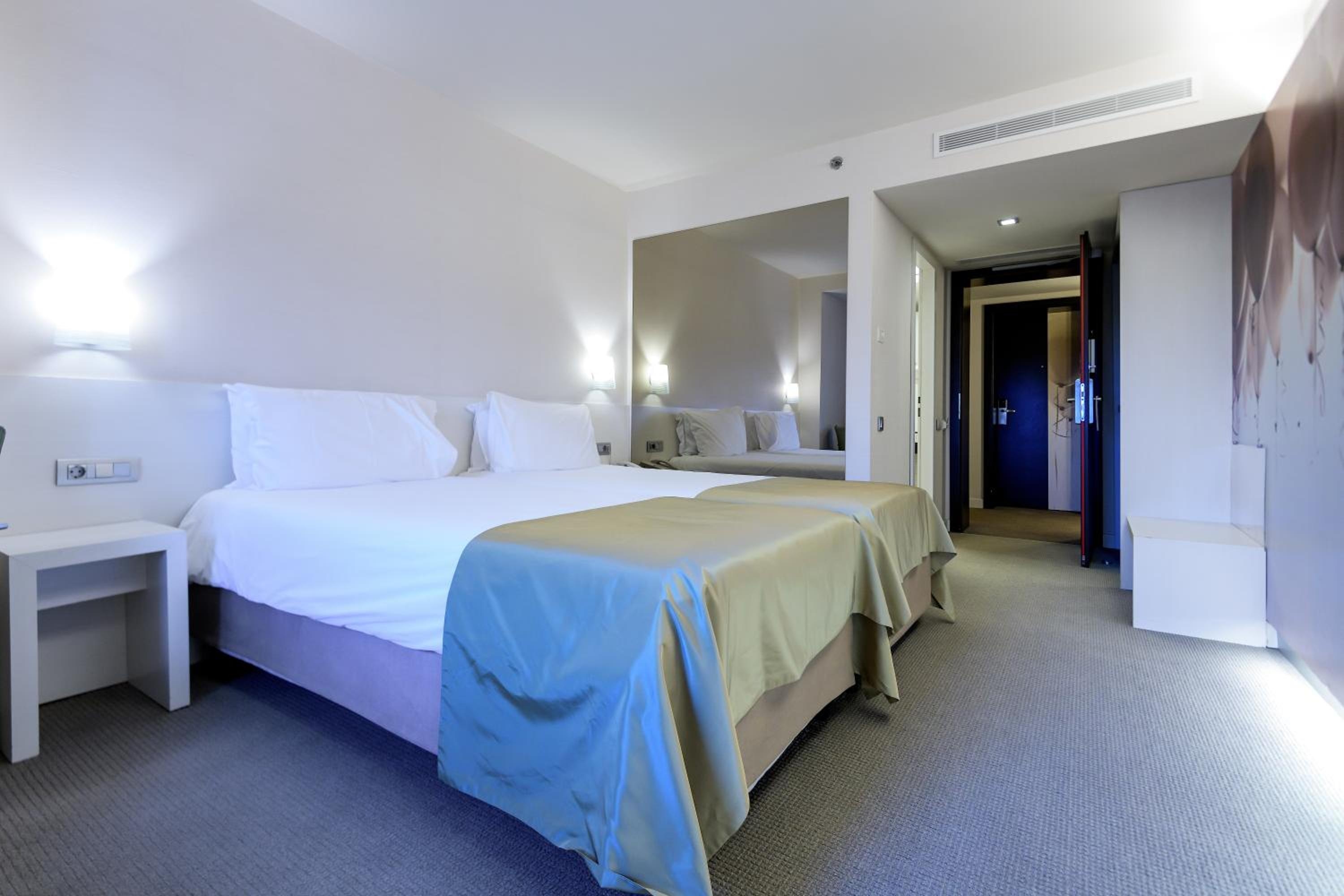 Foto de Ramada Plaza by Wyndham Bucharest Convention Center