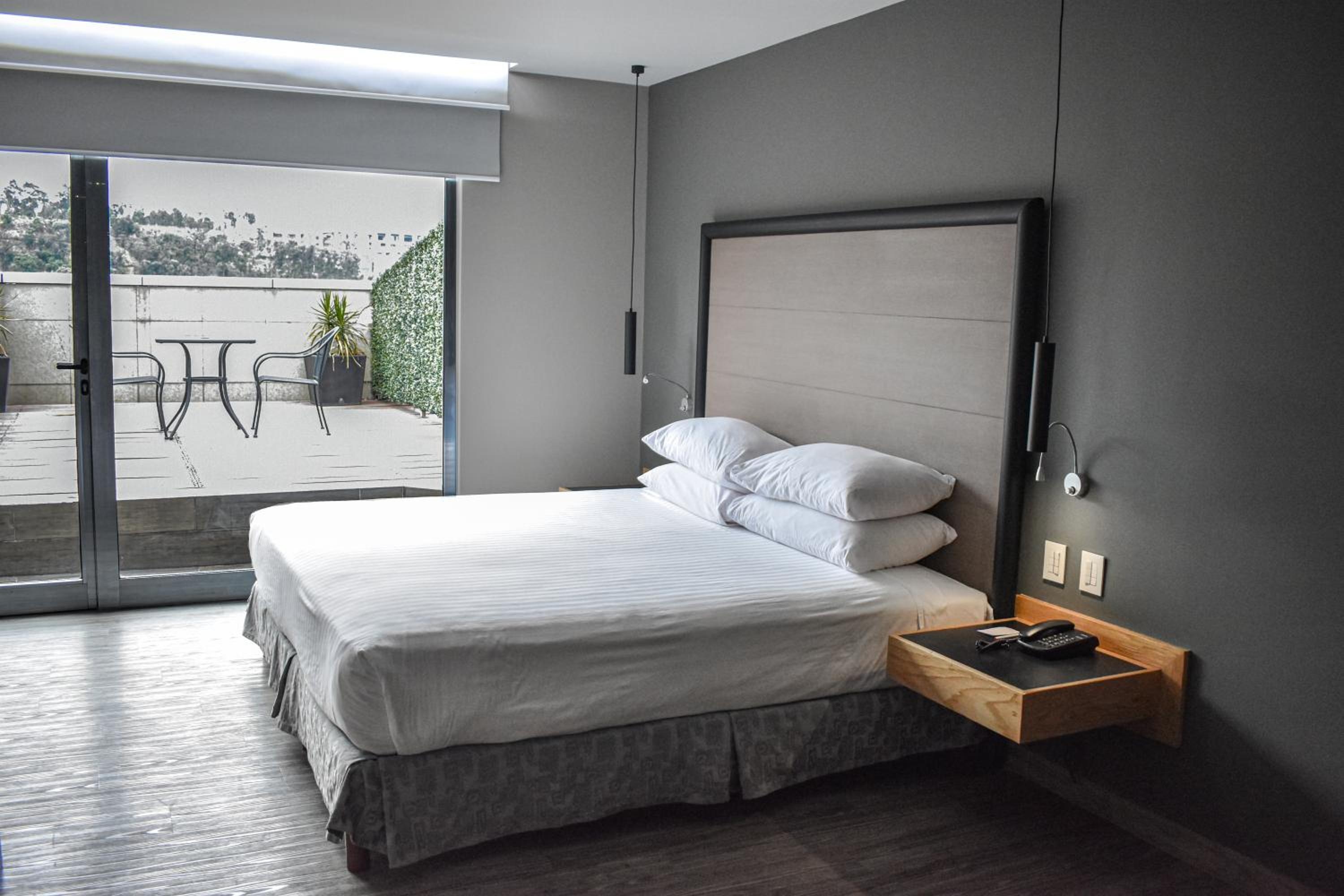 Foto de Ramada by Wyndham Mexico City Santa Fe