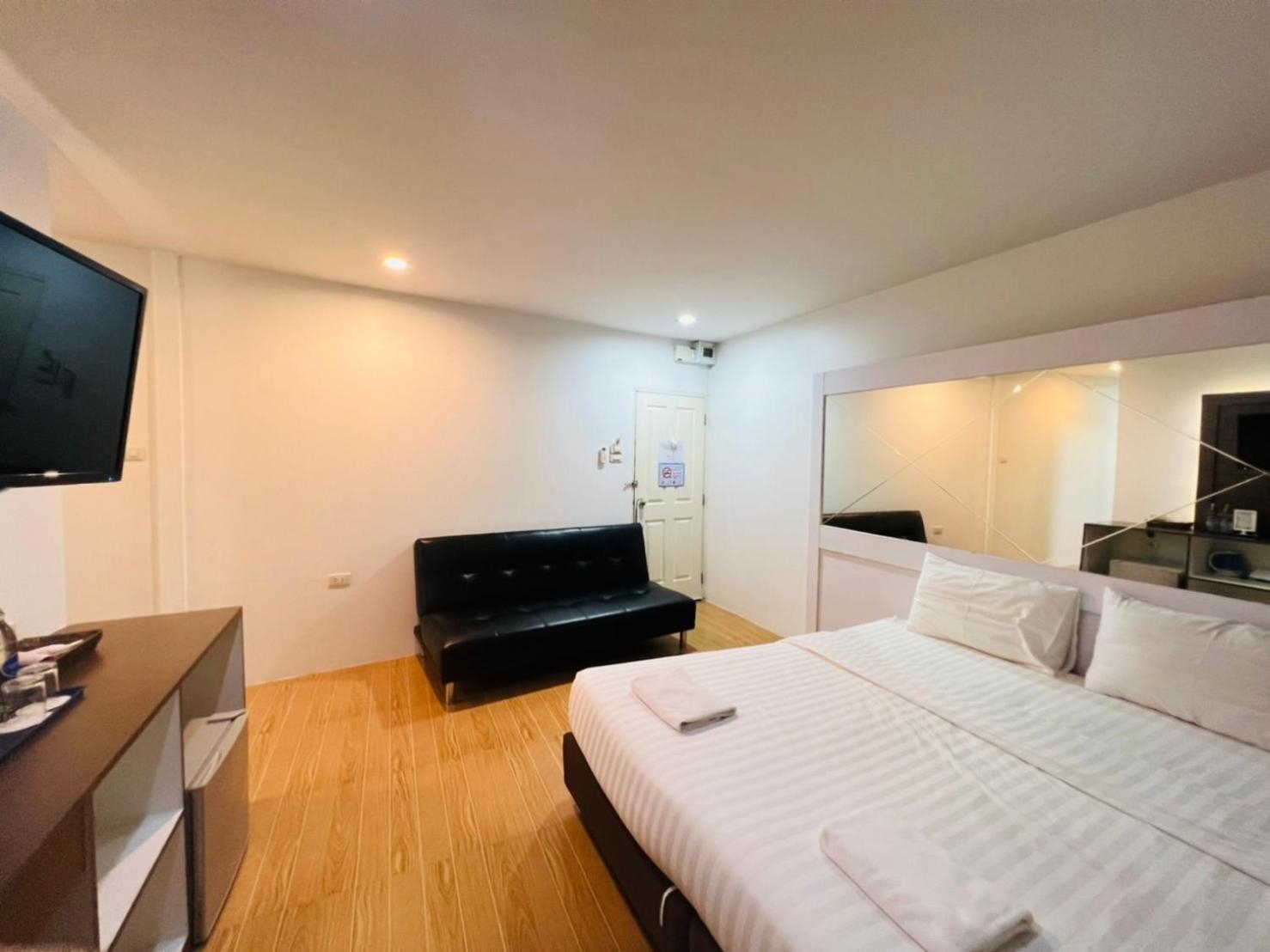 Foto de Bed By Cruise Hotel At Samakkhi-Tivanont