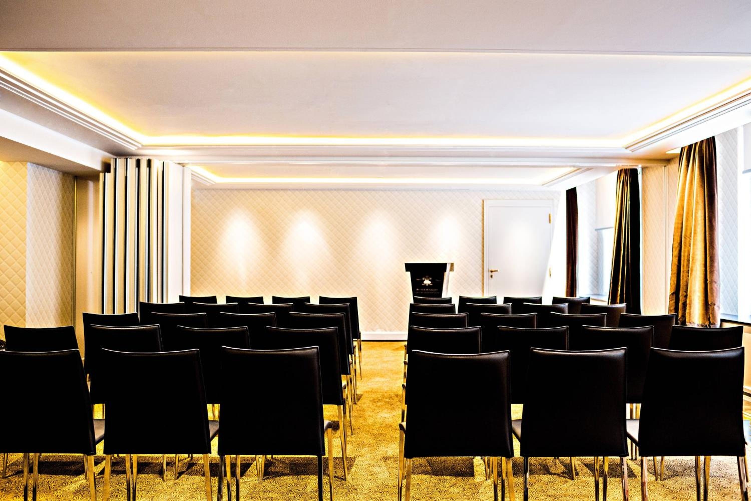Foto de Prince de Galles, a Luxury Collection hotel, Paris